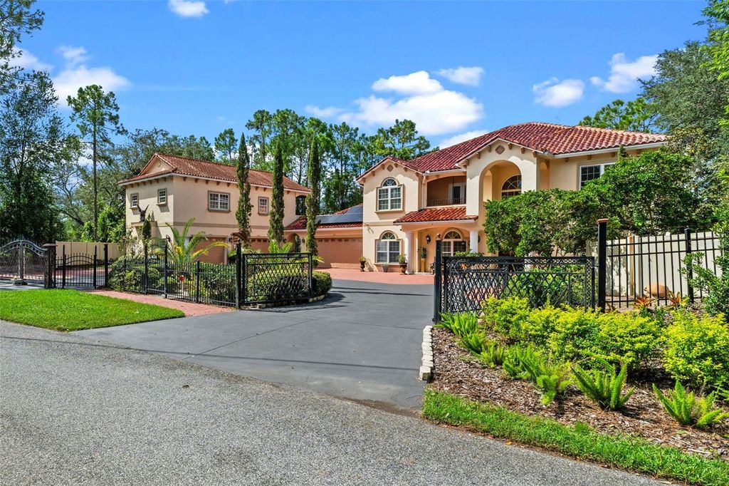 Photo of 225 Arnold Lane, Winter Springs, FL 32708 (MLS # O6342681)