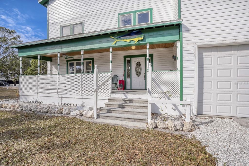 Photo of 1605 10th Avenue W, Palmetto, FL 34221 (MLS # TB8471067)