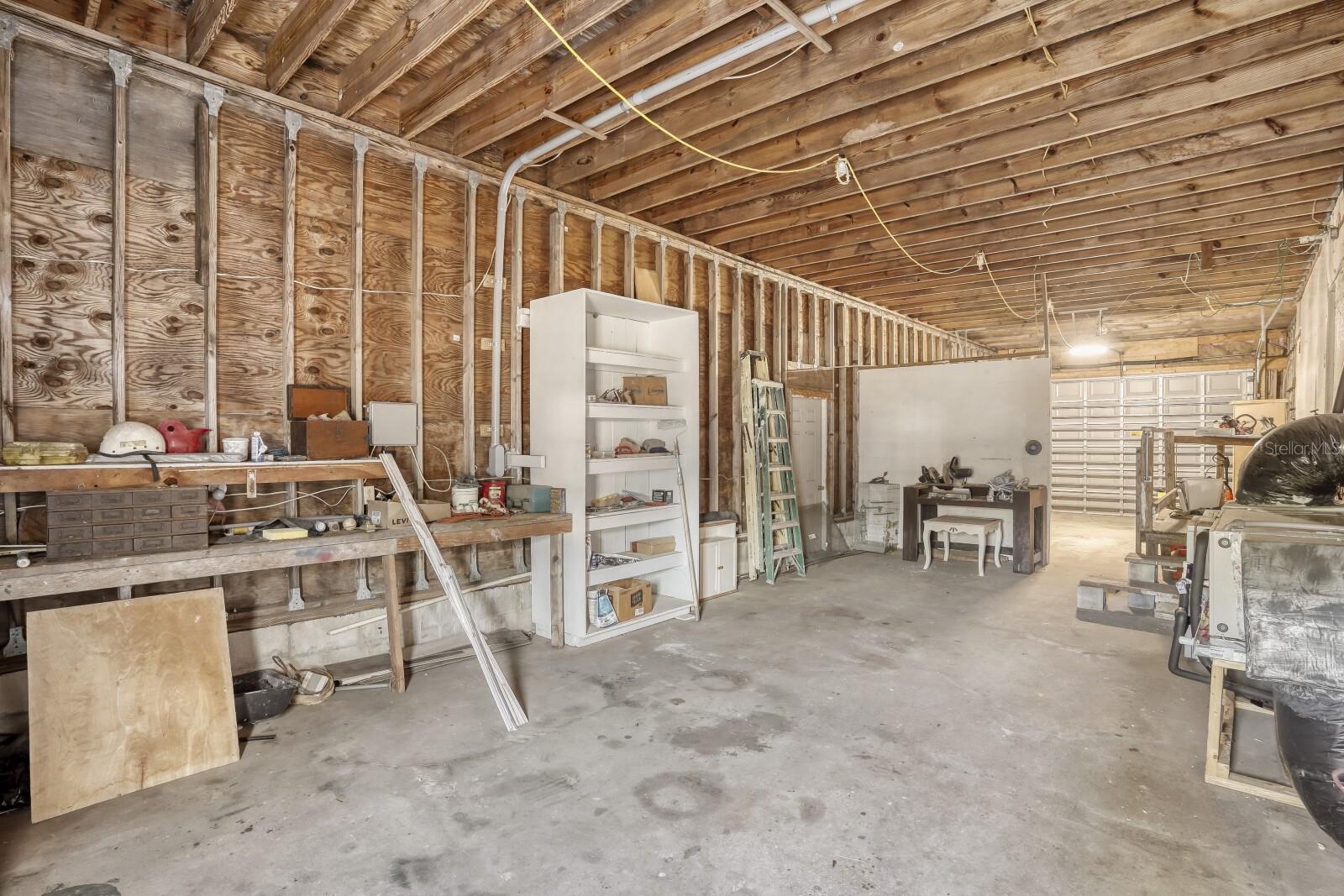 MAIN STREET - Residential