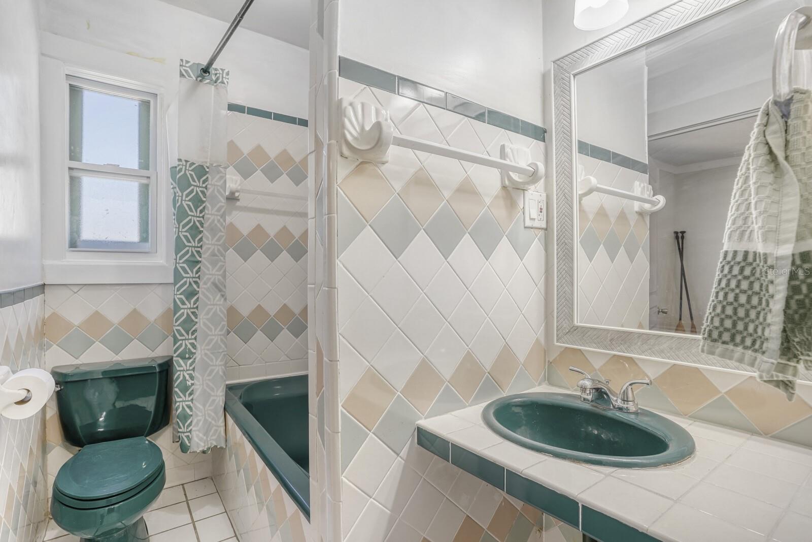 MAIN STREET - Residential