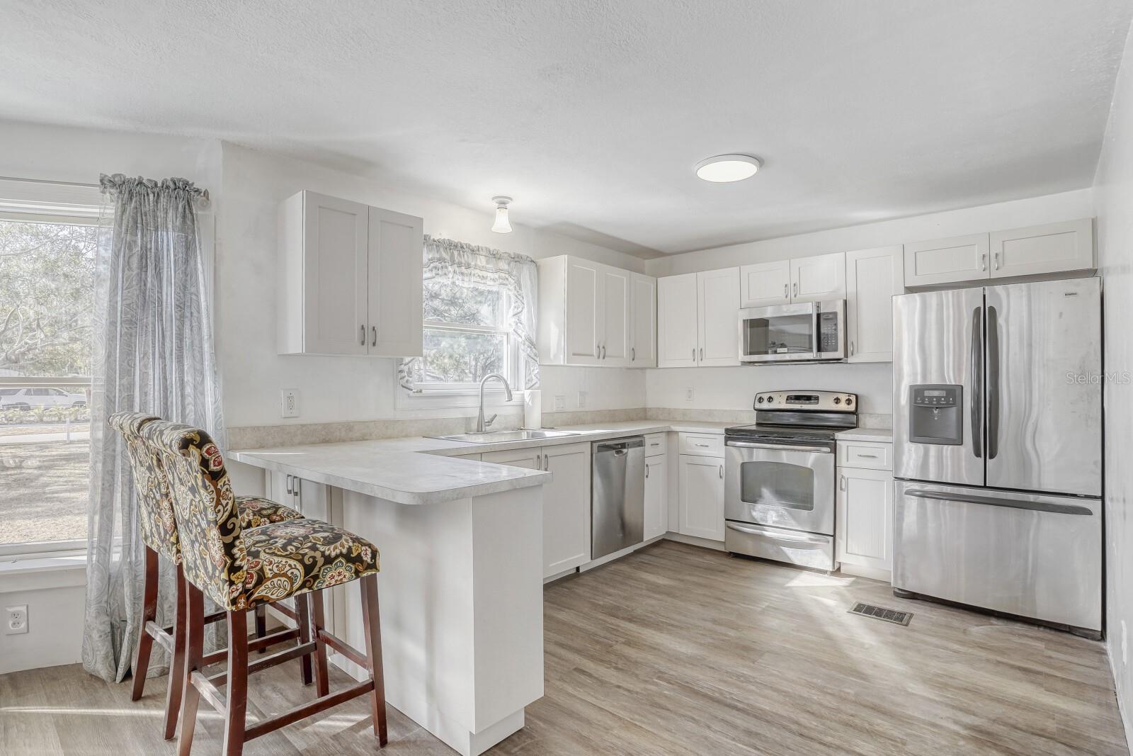 MAIN STREET - Residential