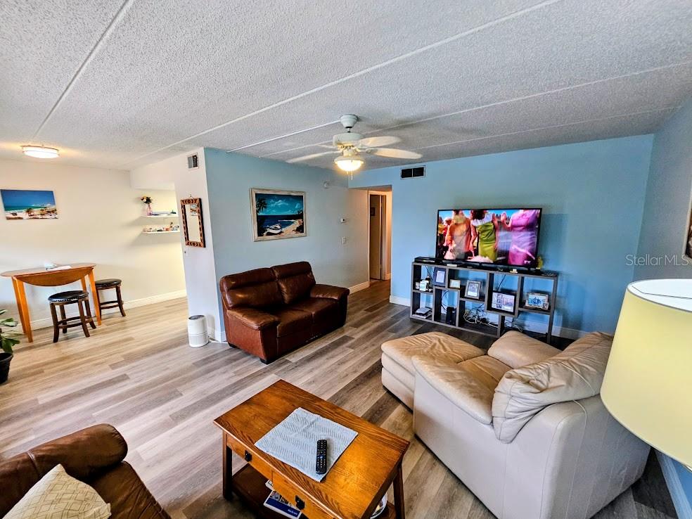 11620 PARK BOULEVARD 303