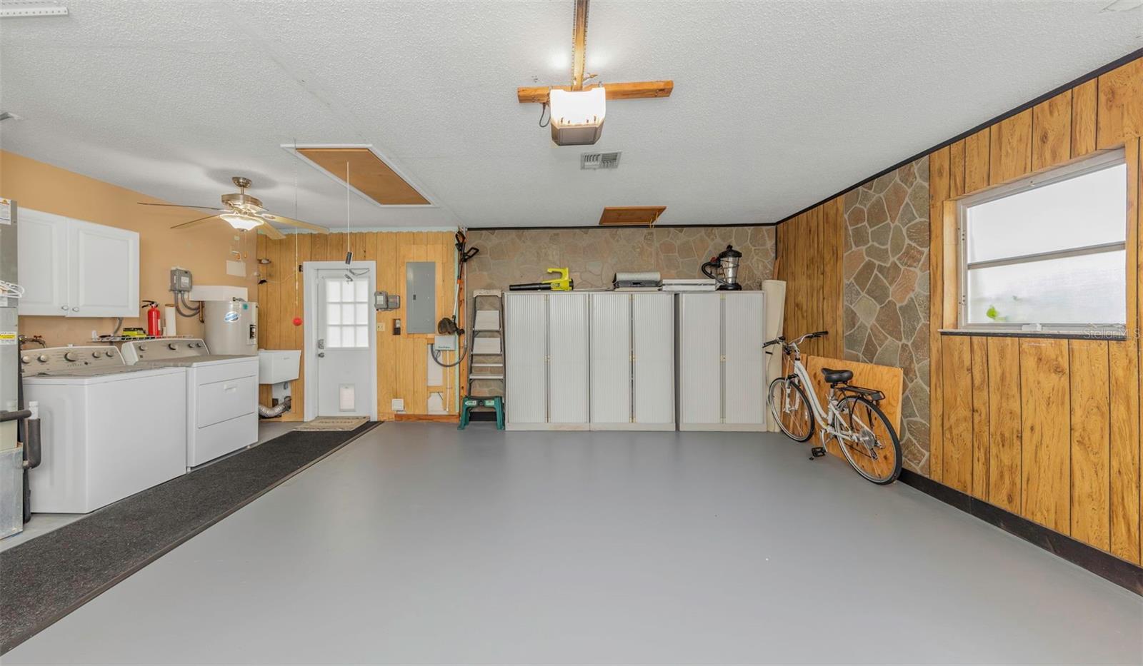 SEMINOLE GROVE ESTATES - Residential