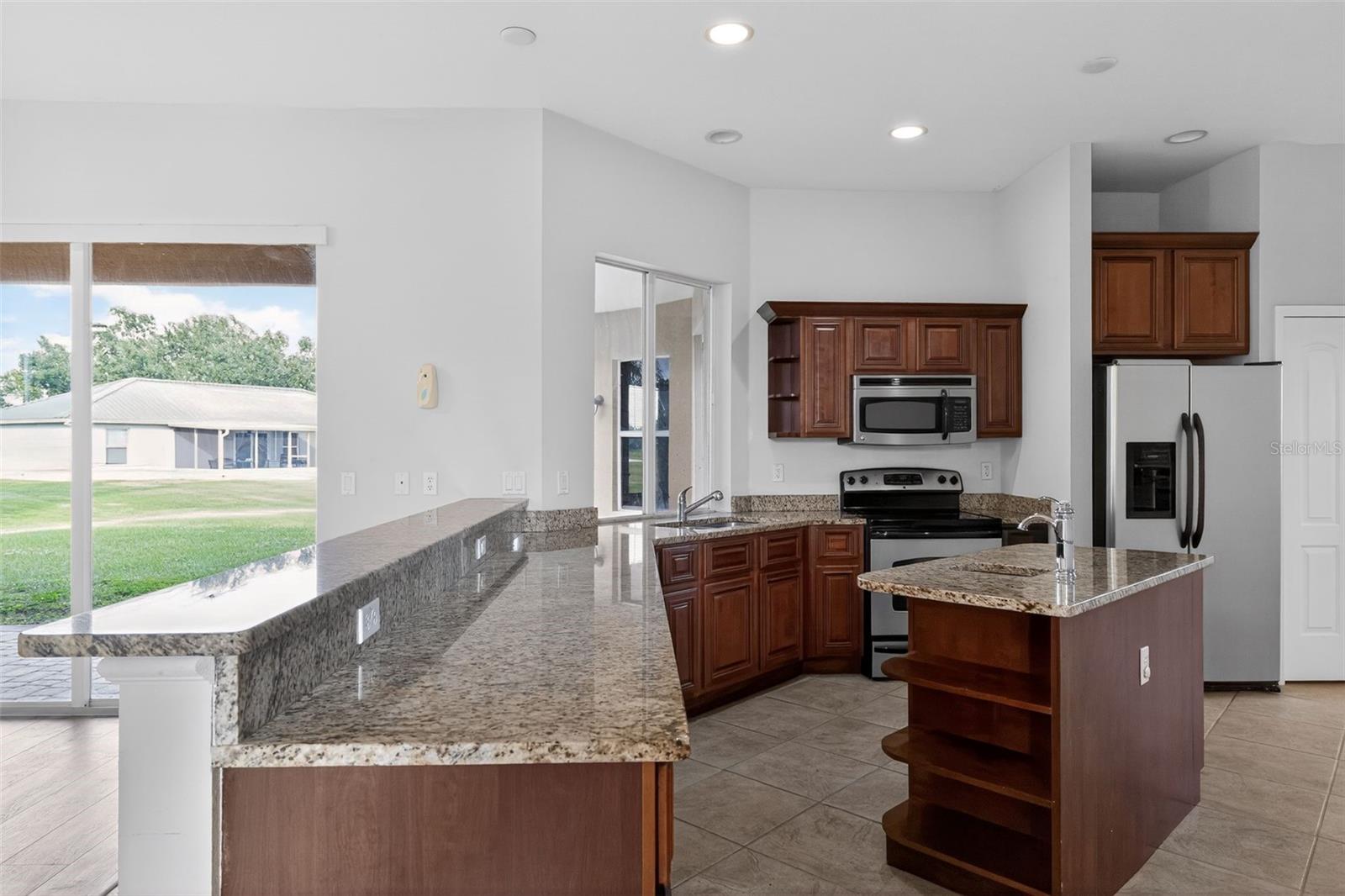 BLUE HERON GOLF & C C - Residential