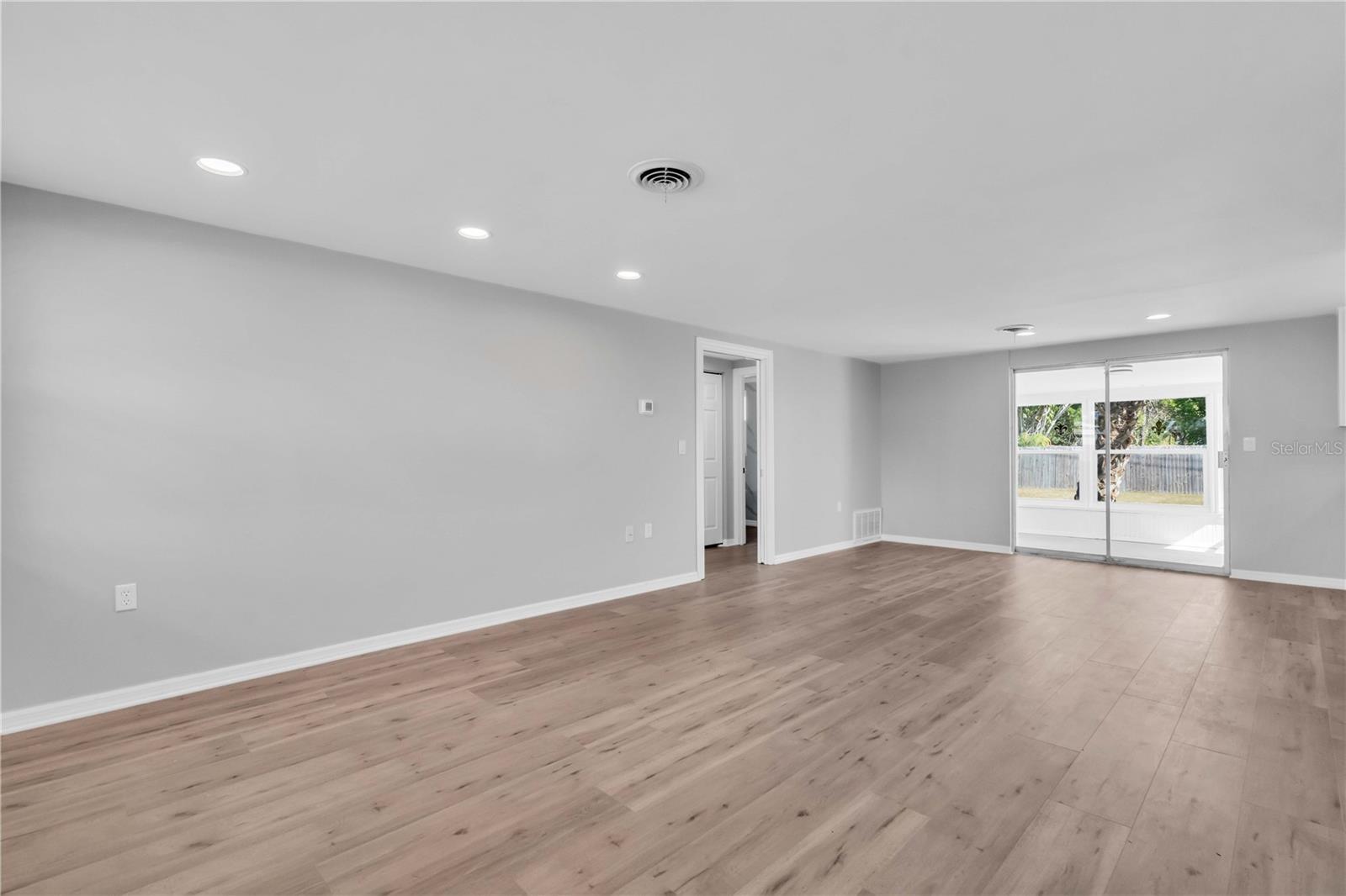 SUNSET BEACH - Residential