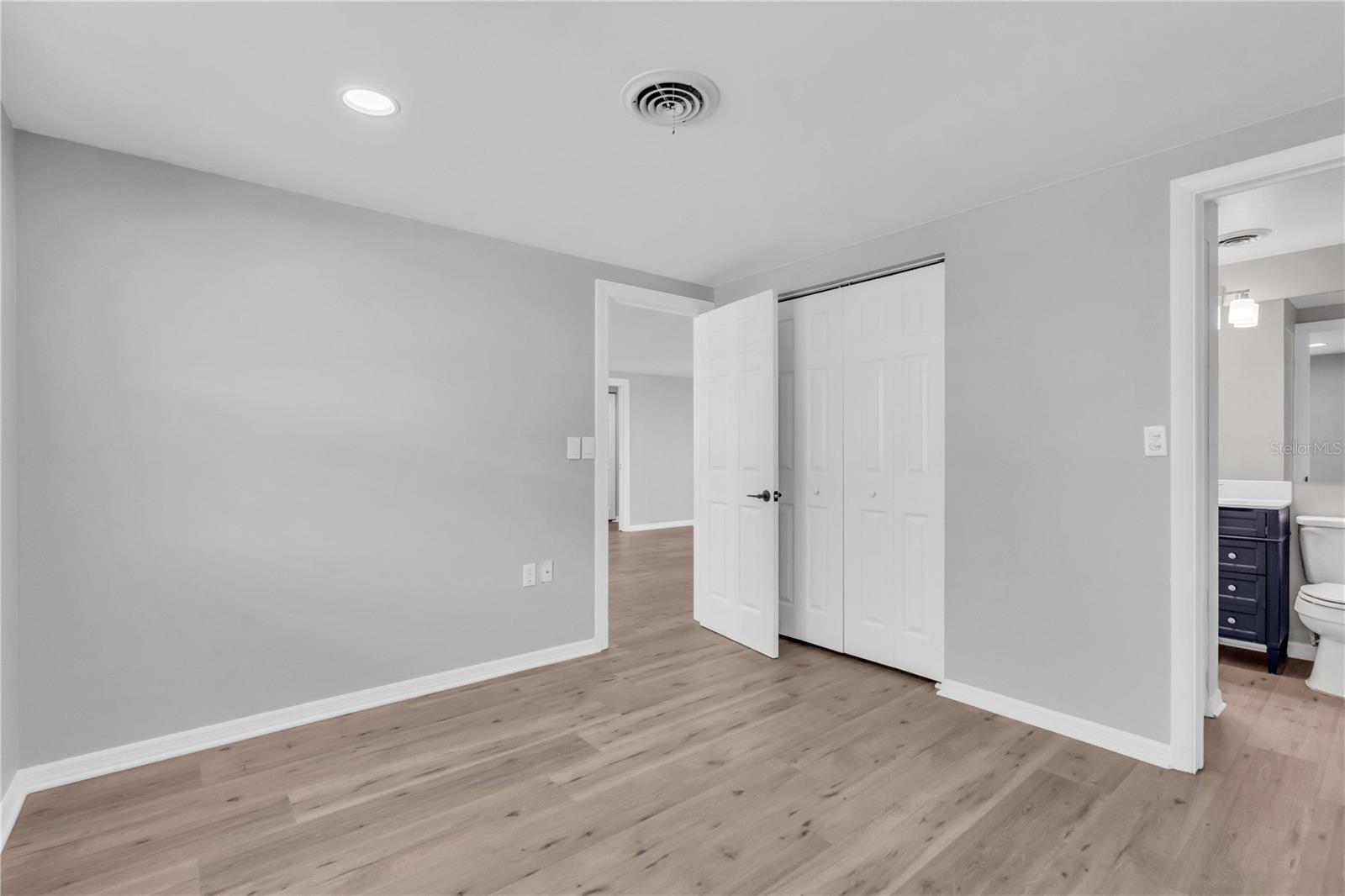 SUNSET BEACH - Residential