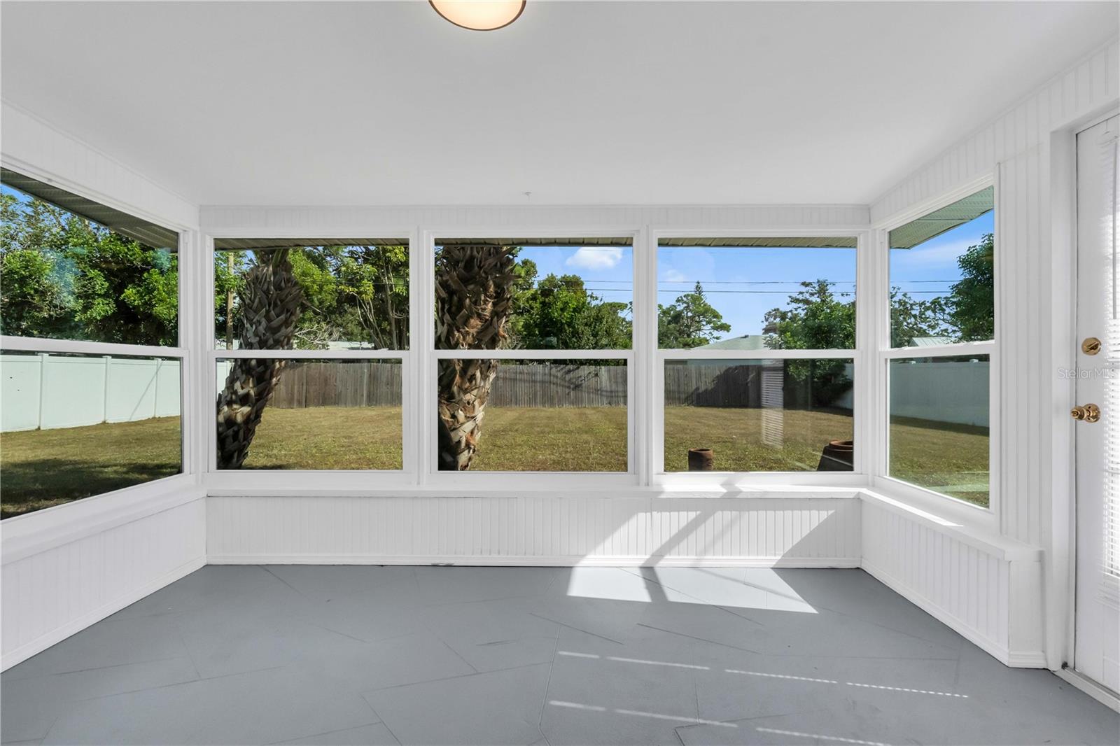 SUNSET BEACH - Residential