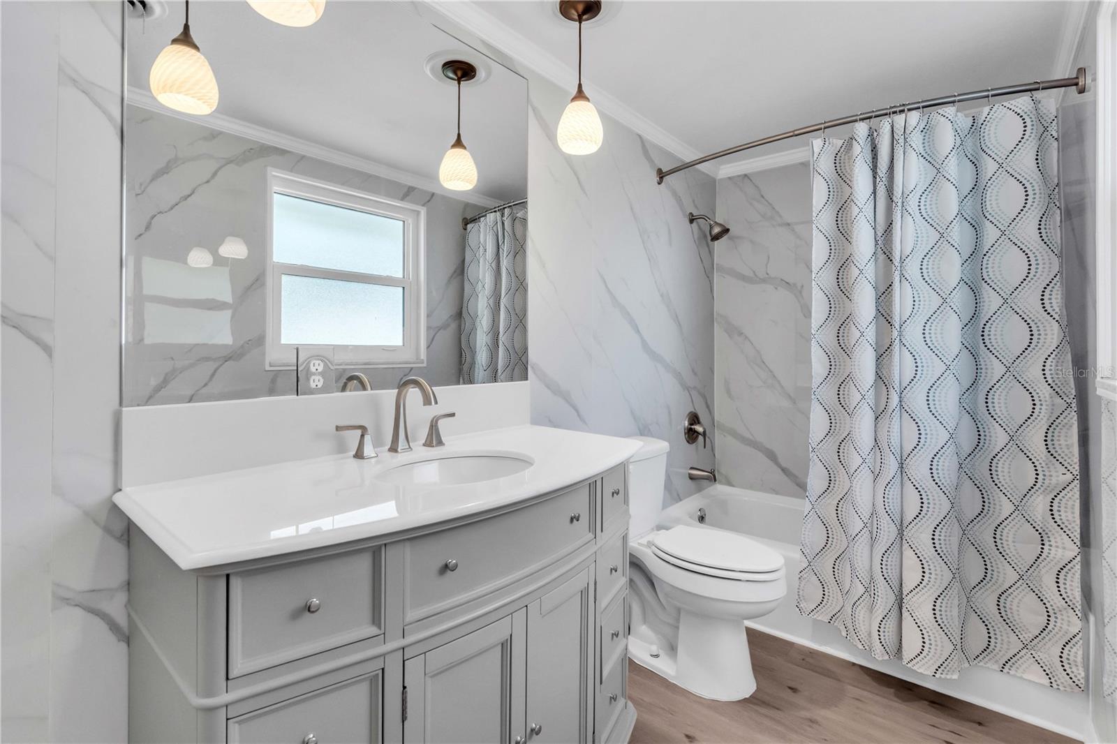 SUNSET BEACH - Residential