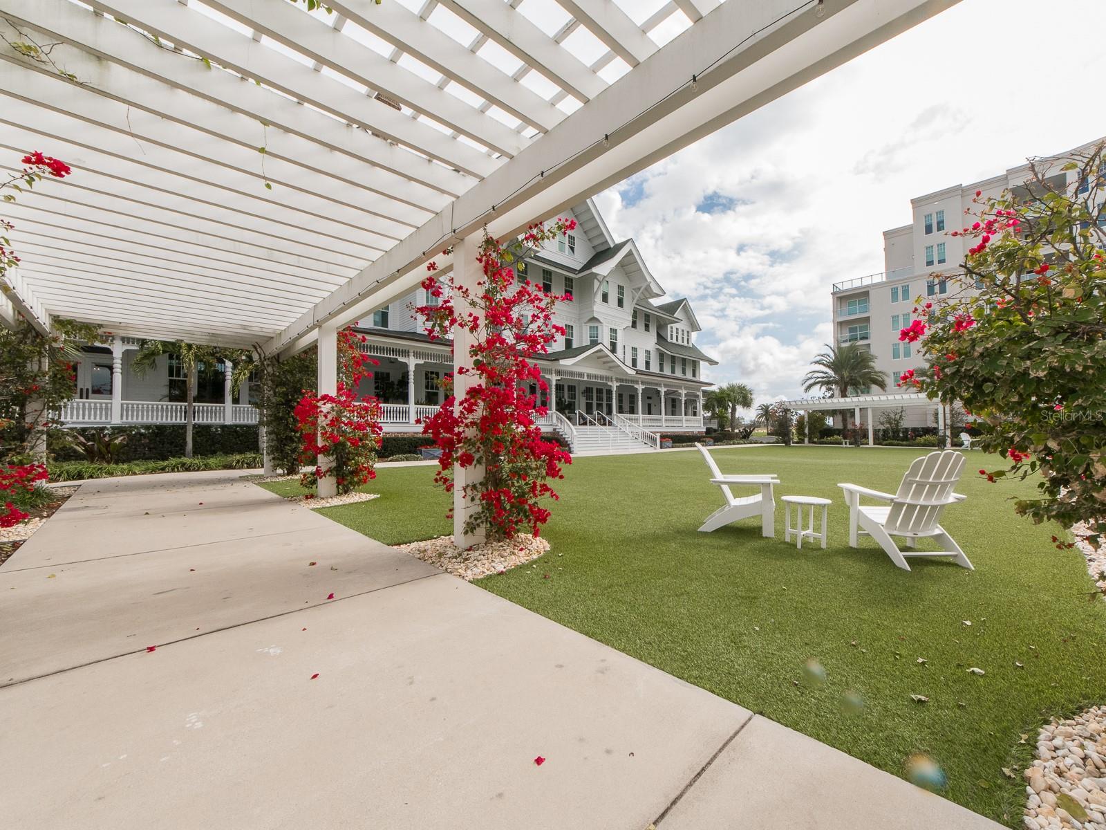 RESIDENCES AT BELLEVIEW PLACE CONDO - Residential