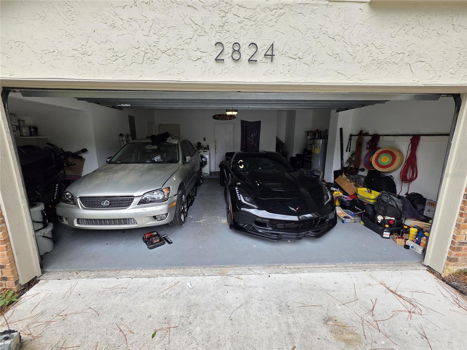 2824 CHARMONT DRIVE