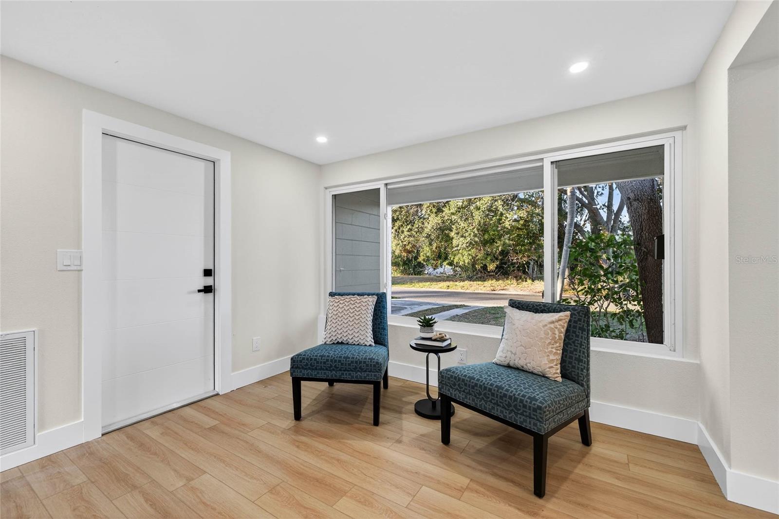 SIRMONS ESTATES - Residential