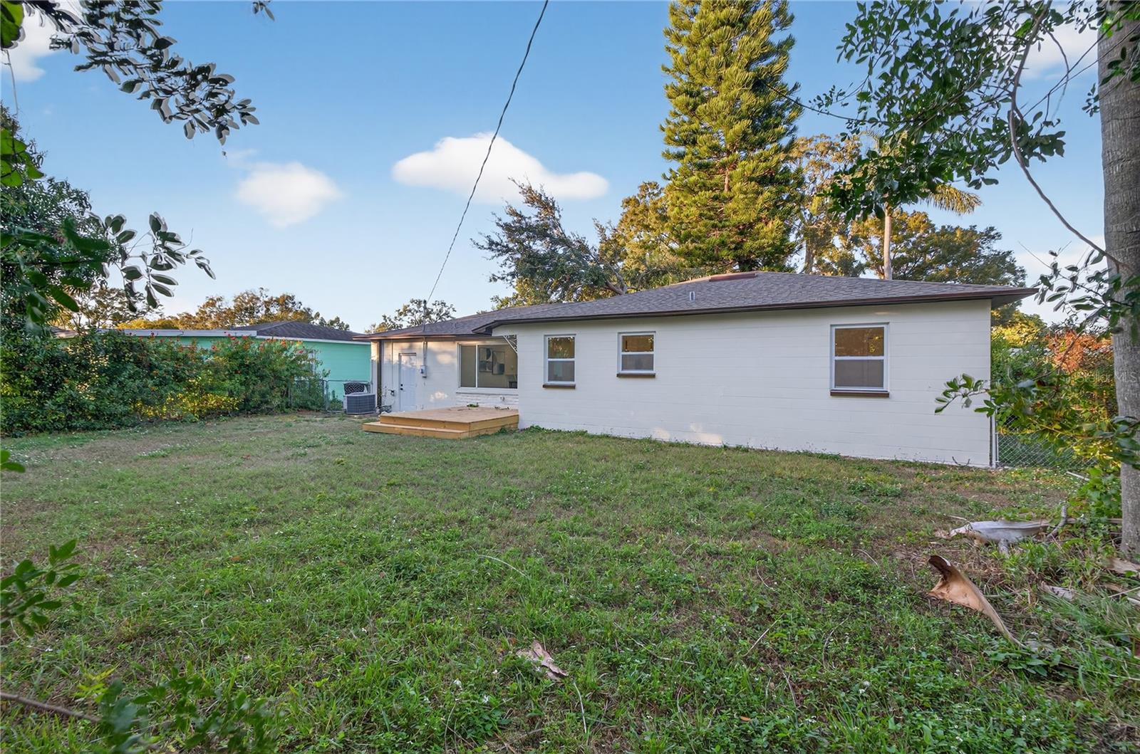 SIRMONS ESTATES - Residential