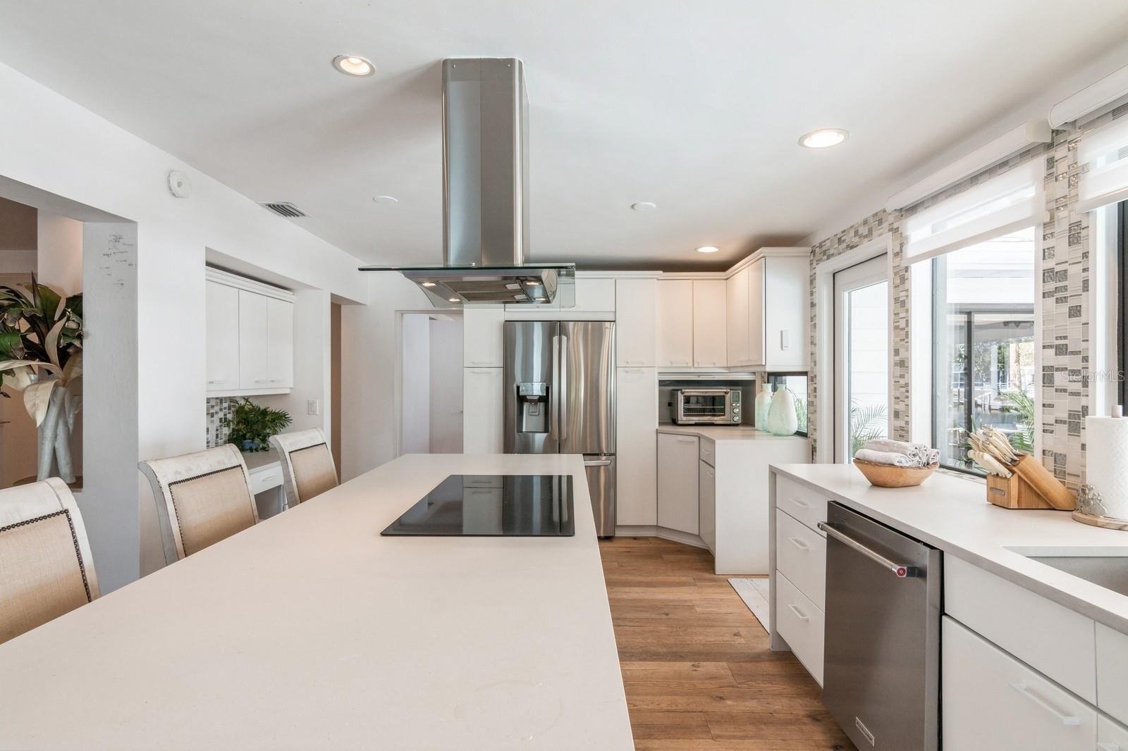 SIESTA ISLES - Residential