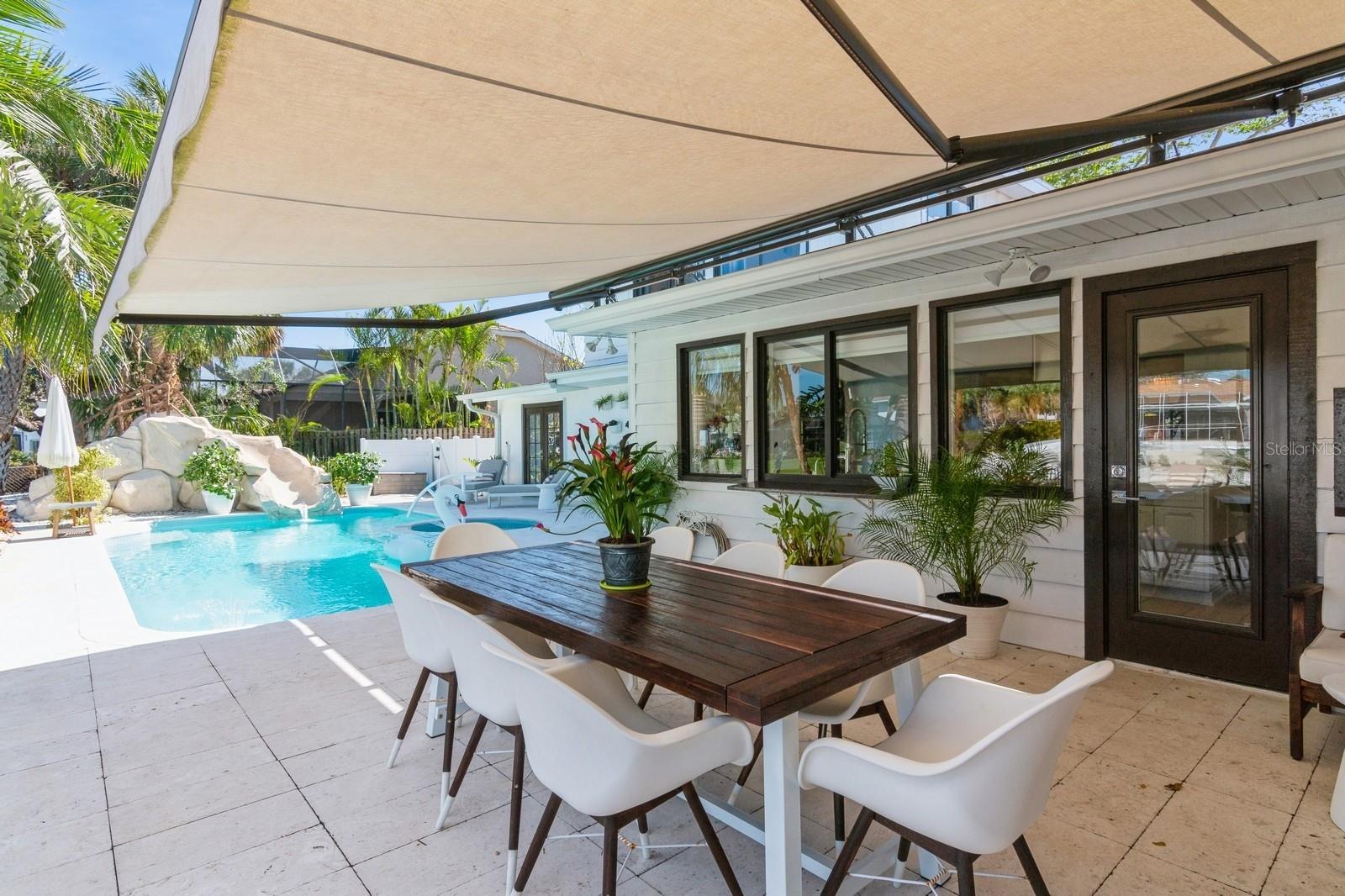 SIESTA ISLES - Residential