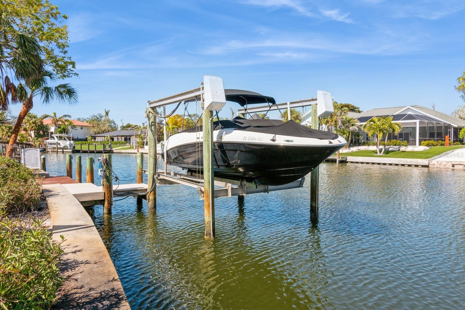 SIESTA ISLES - Residential