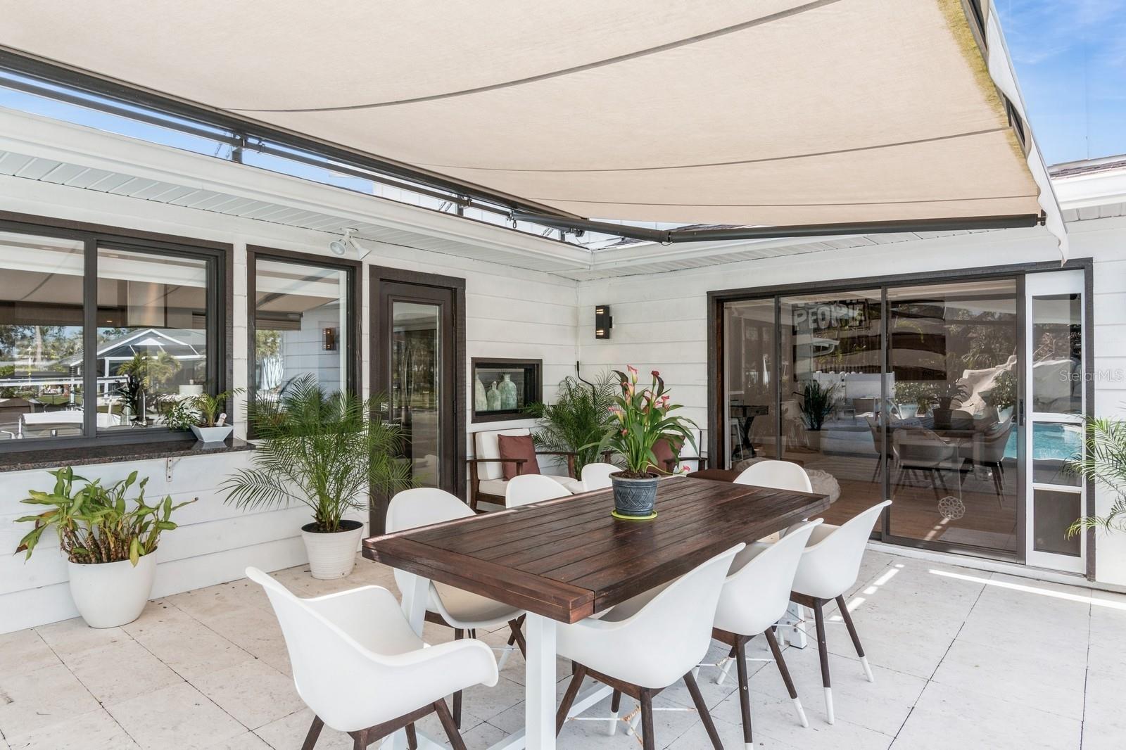 SIESTA ISLES - Residential