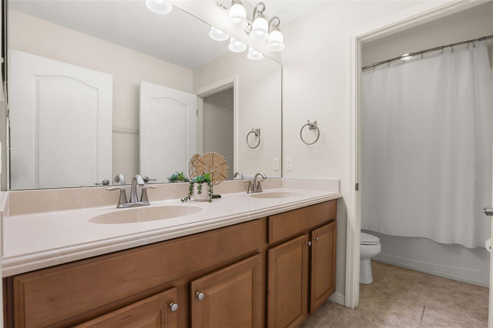 SORRENTO SPRINGS PH 4 - Residential
