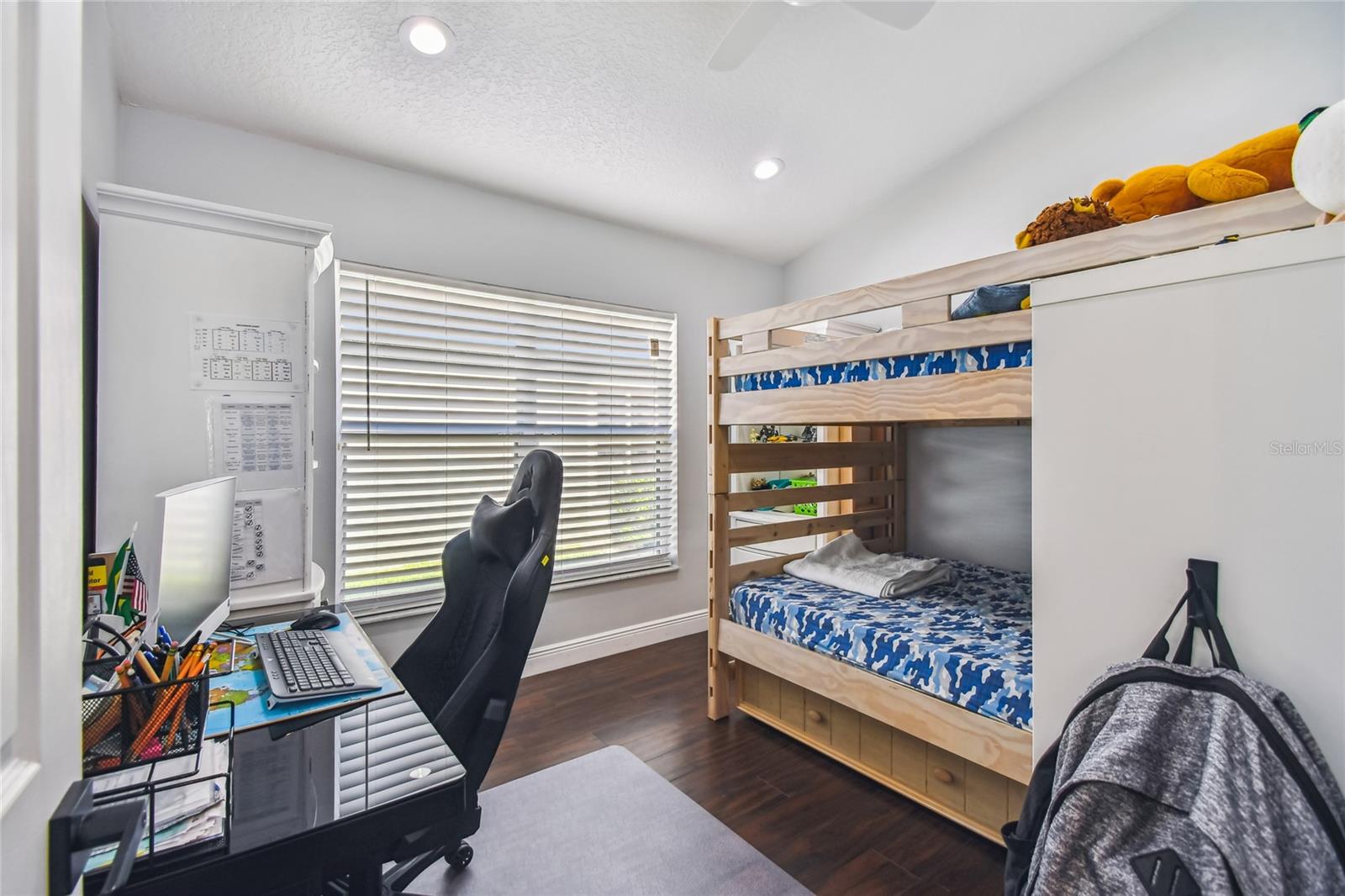 MANCHESTER AT KINGS RIDGE - Residential