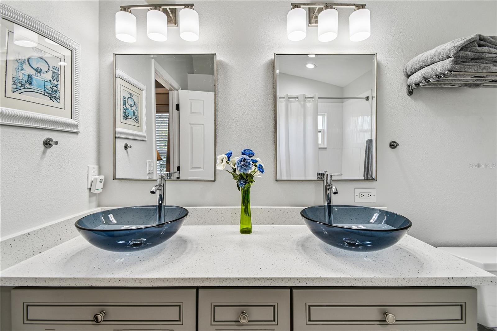 MANCHESTER AT KINGS RIDGE - Residential