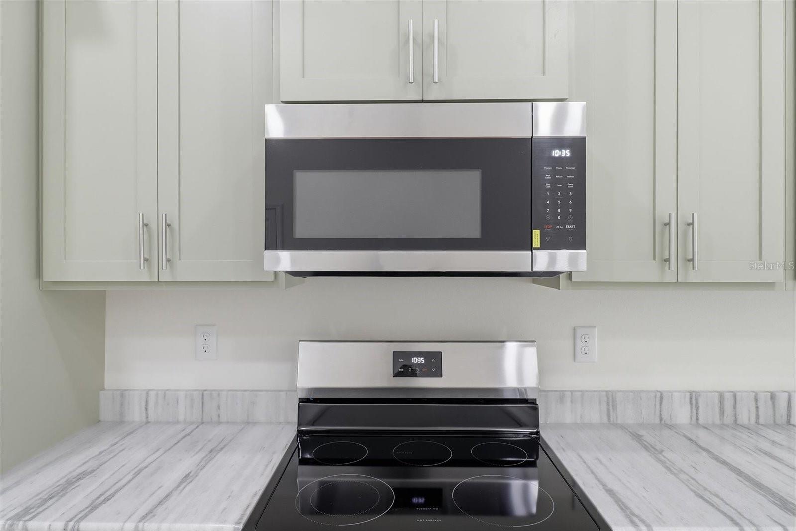 ROYAL HIGHLANDS - Residential