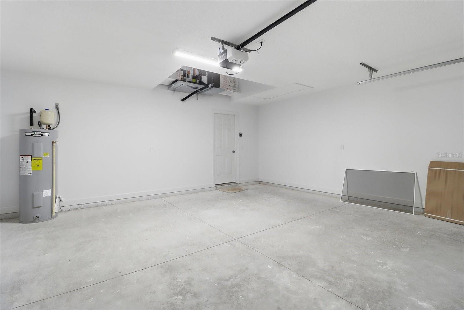 ROYAL HIGHLANDS - Residential