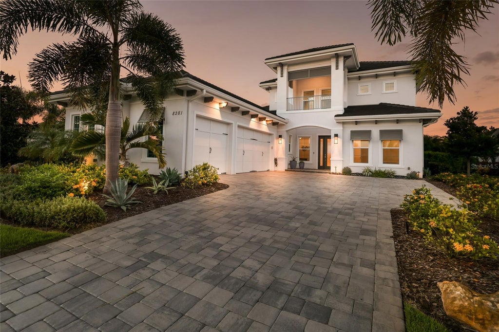Photo of 8281 Pavia Way, Lakewood Ranch, FL 34202 (MLS # A4710077)
