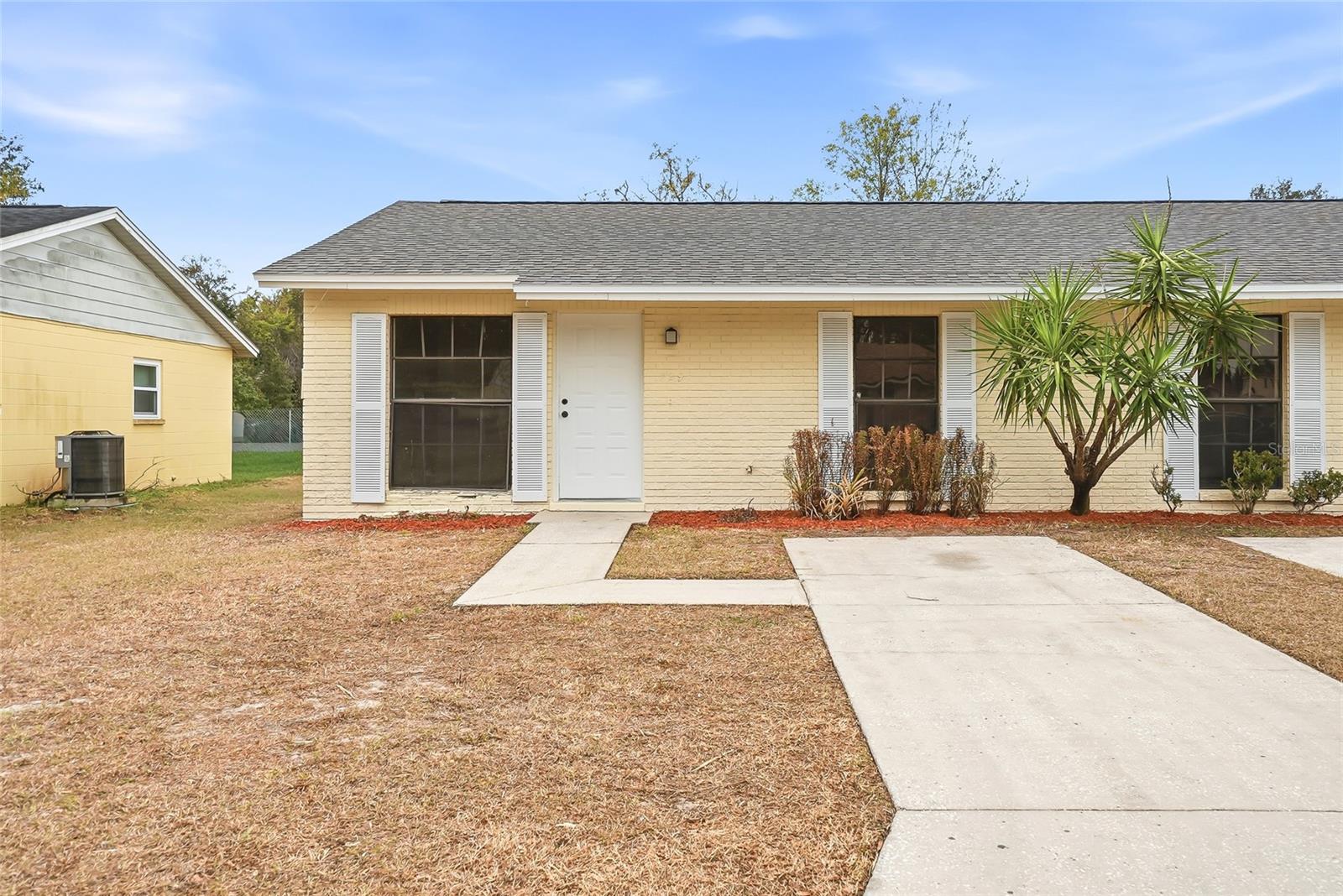 729/731 SUNBRIGHT DRIVE