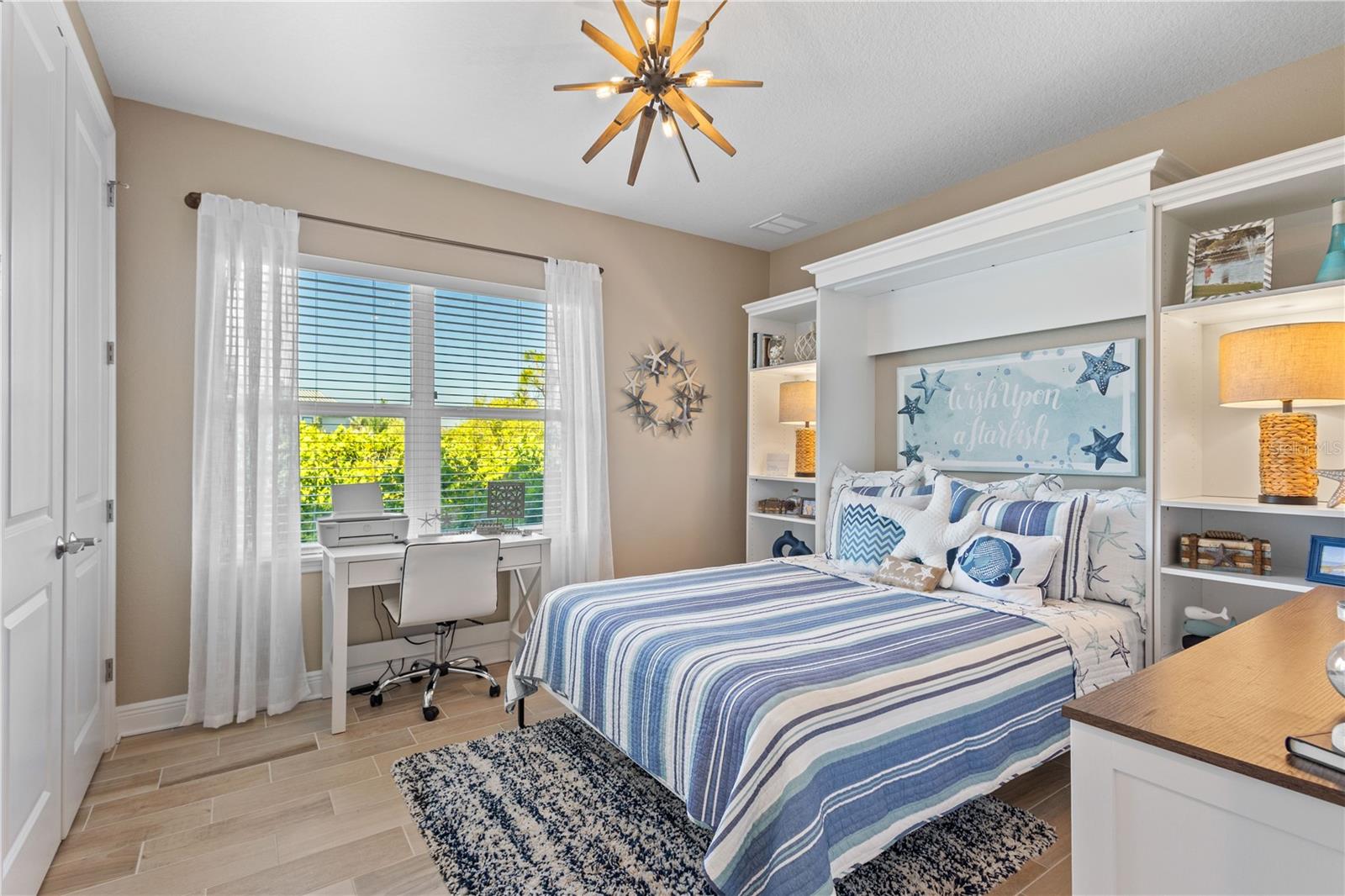 PALMA SOLA BAY CLUB PH 17B - Residential