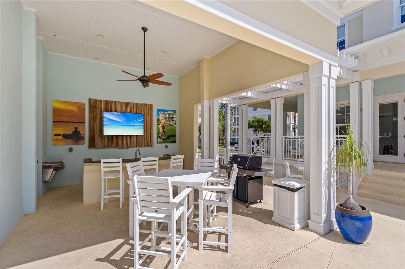 PALMA SOLA BAY CLUB PH 17B - Residential