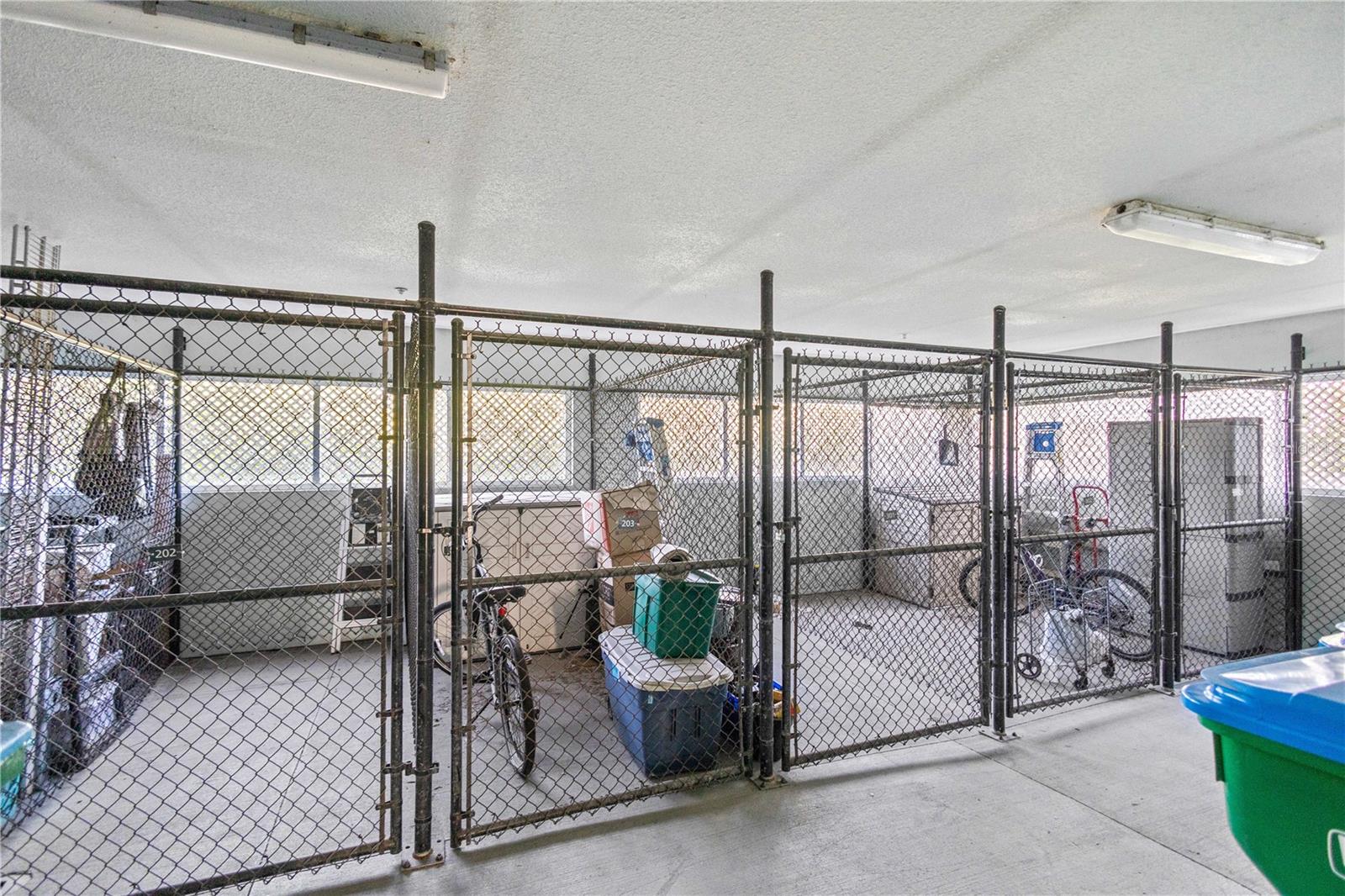 PALMA SOLA BAY CLUB PH 17B - Residential