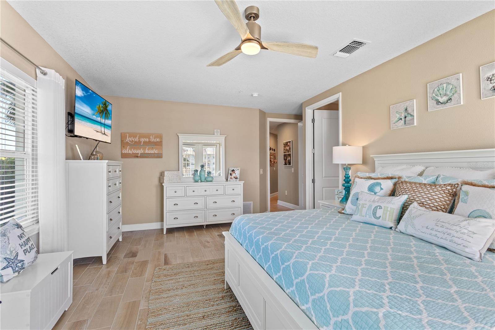 PALMA SOLA BAY CLUB PH 17B - Residential