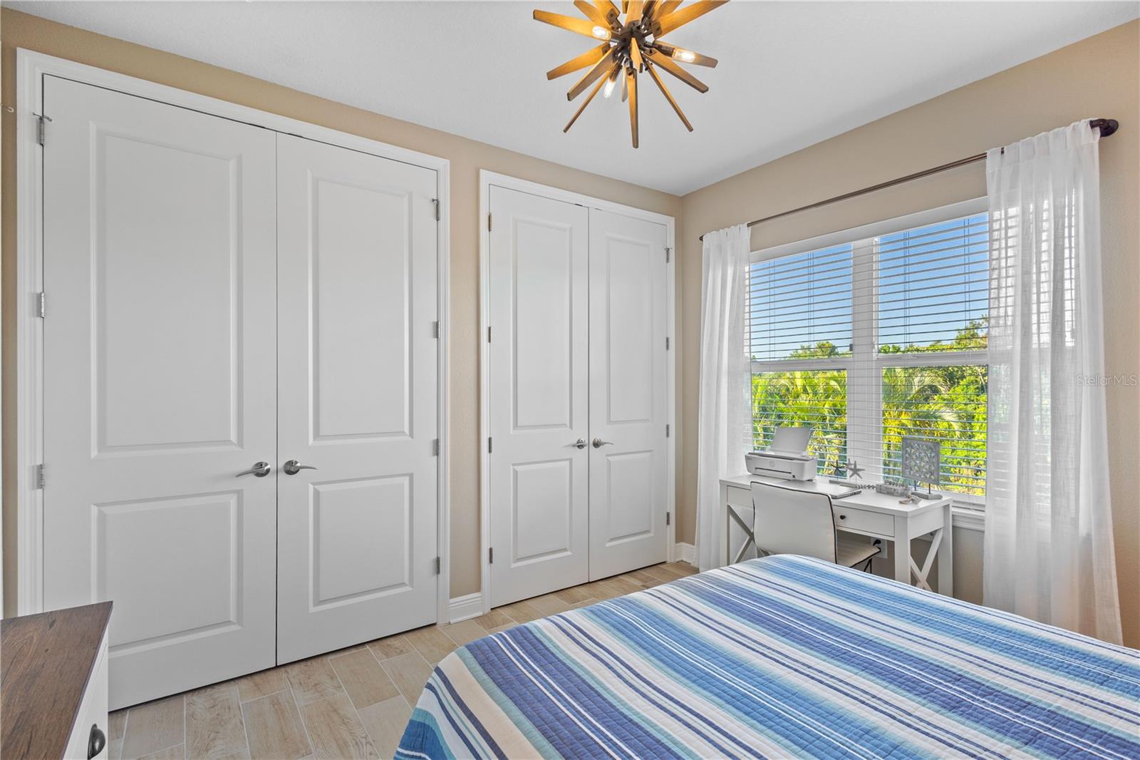 PALMA SOLA BAY CLUB PH 17B - Residential