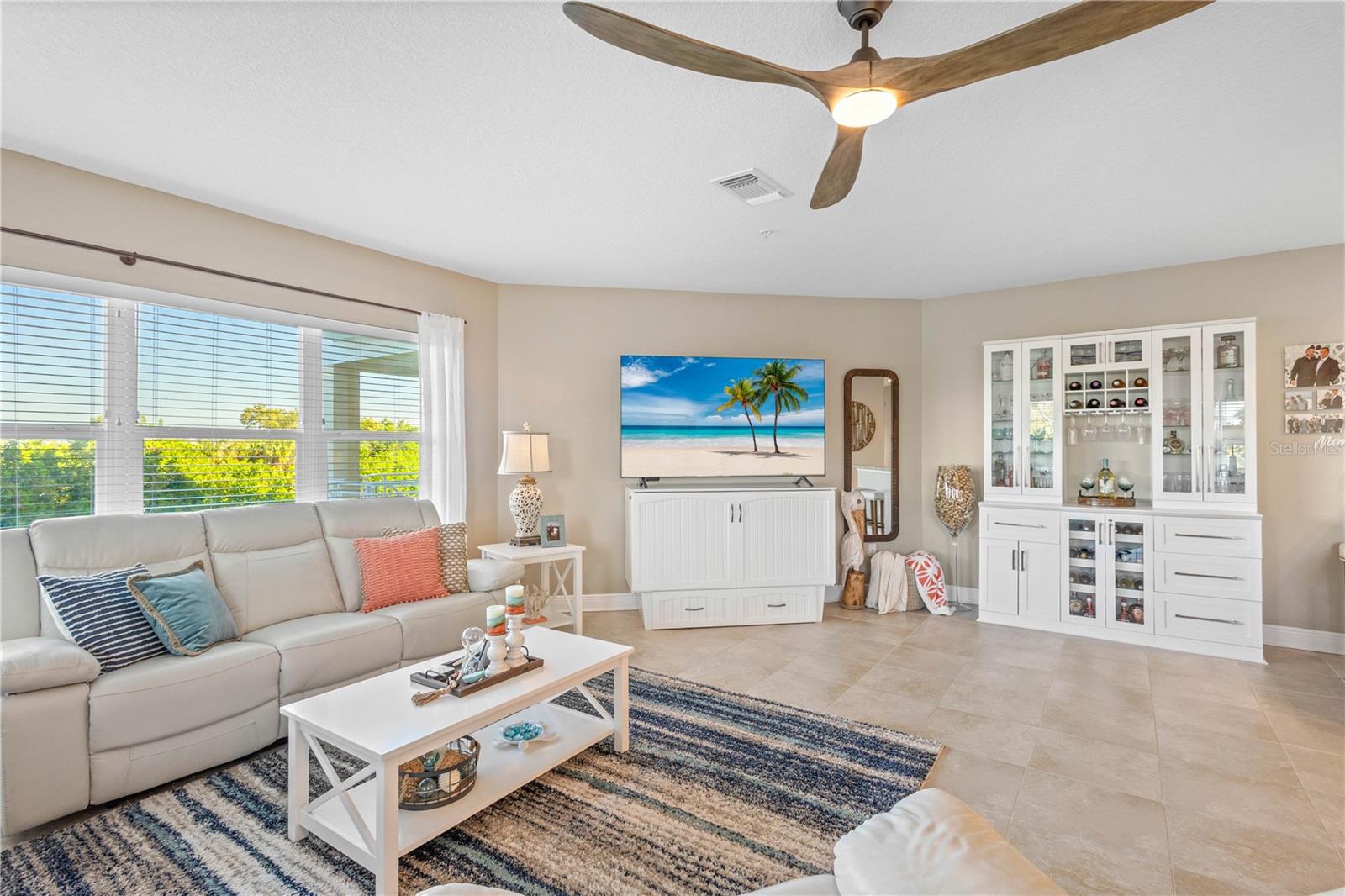 PALMA SOLA BAY CLUB PH 17B - Residential