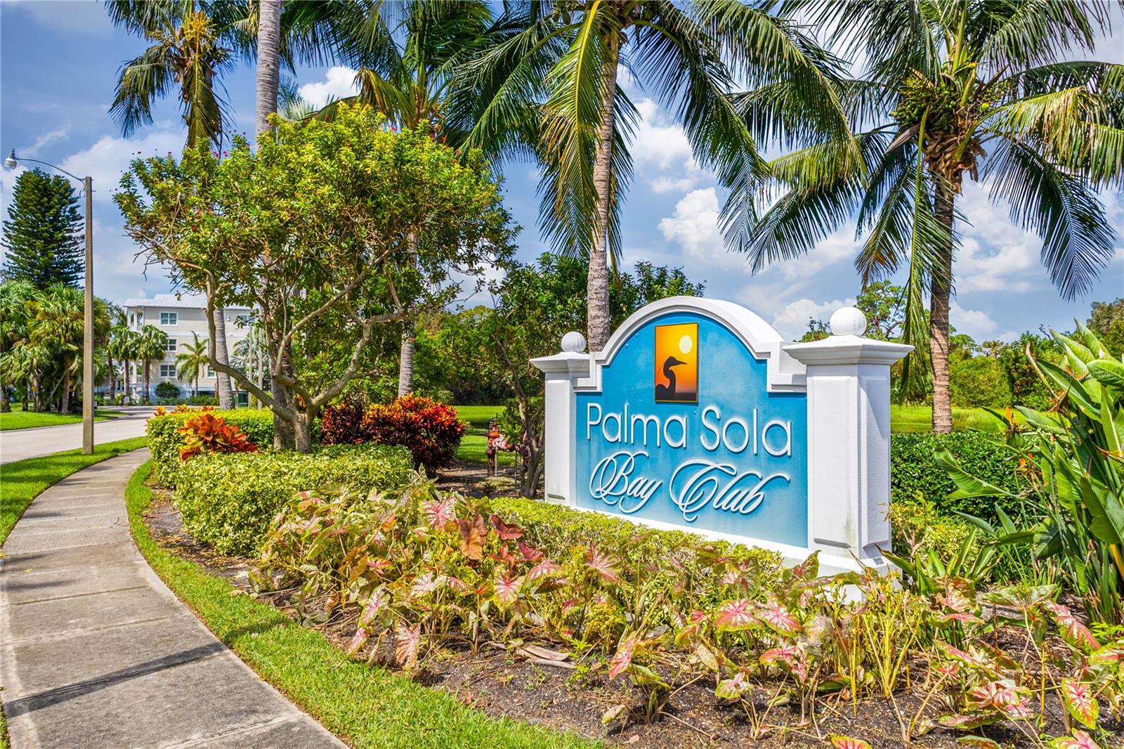 PALMA SOLA BAY CLUB PH 17B - Residential