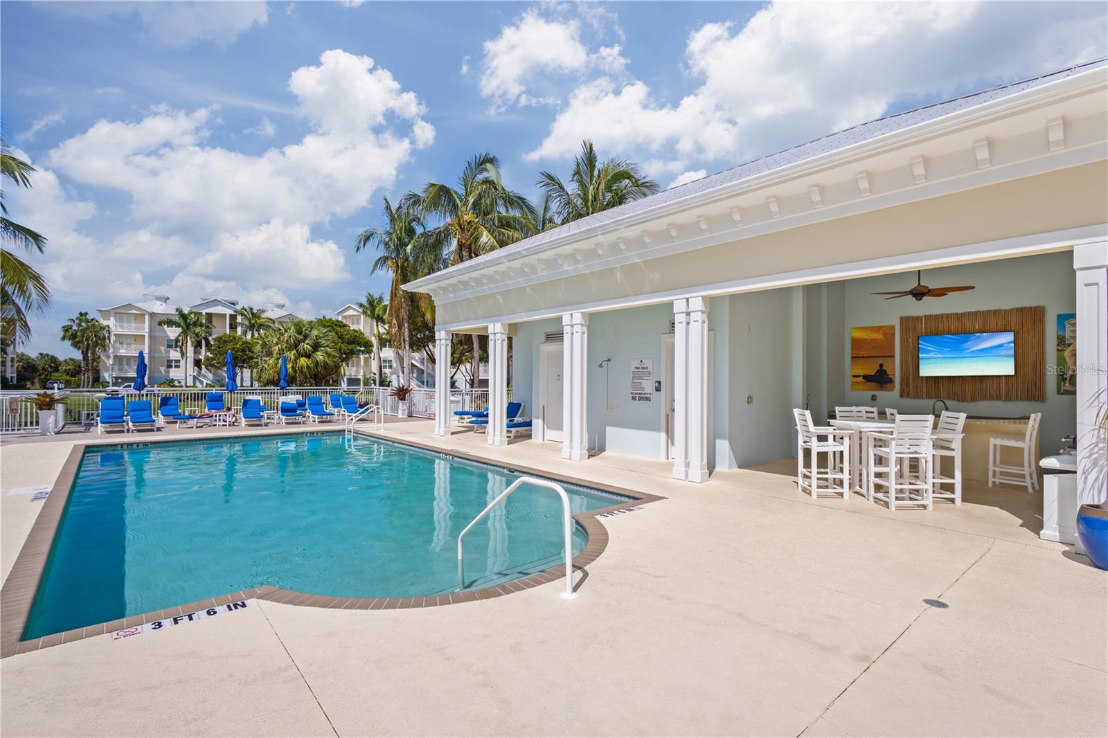 PALMA SOLA BAY CLUB PH 17B - Residential