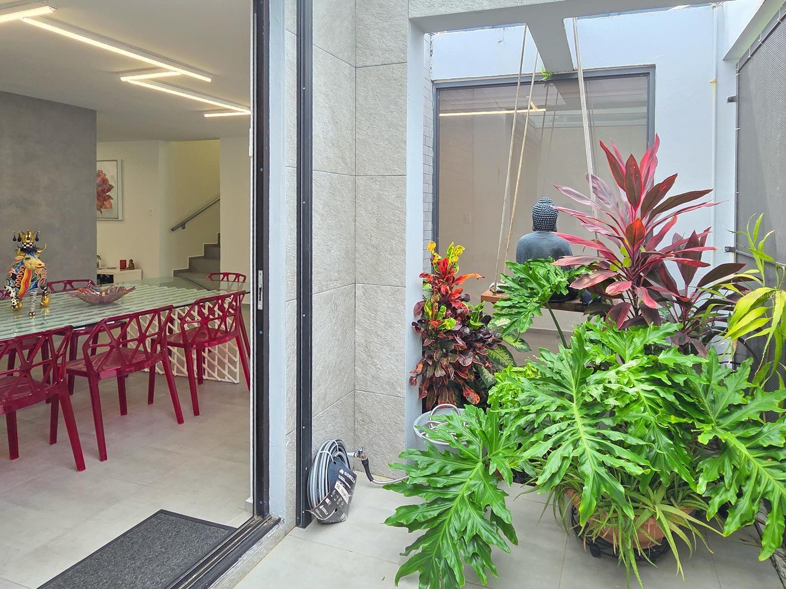 URB CAPARRA HILLS - Residential