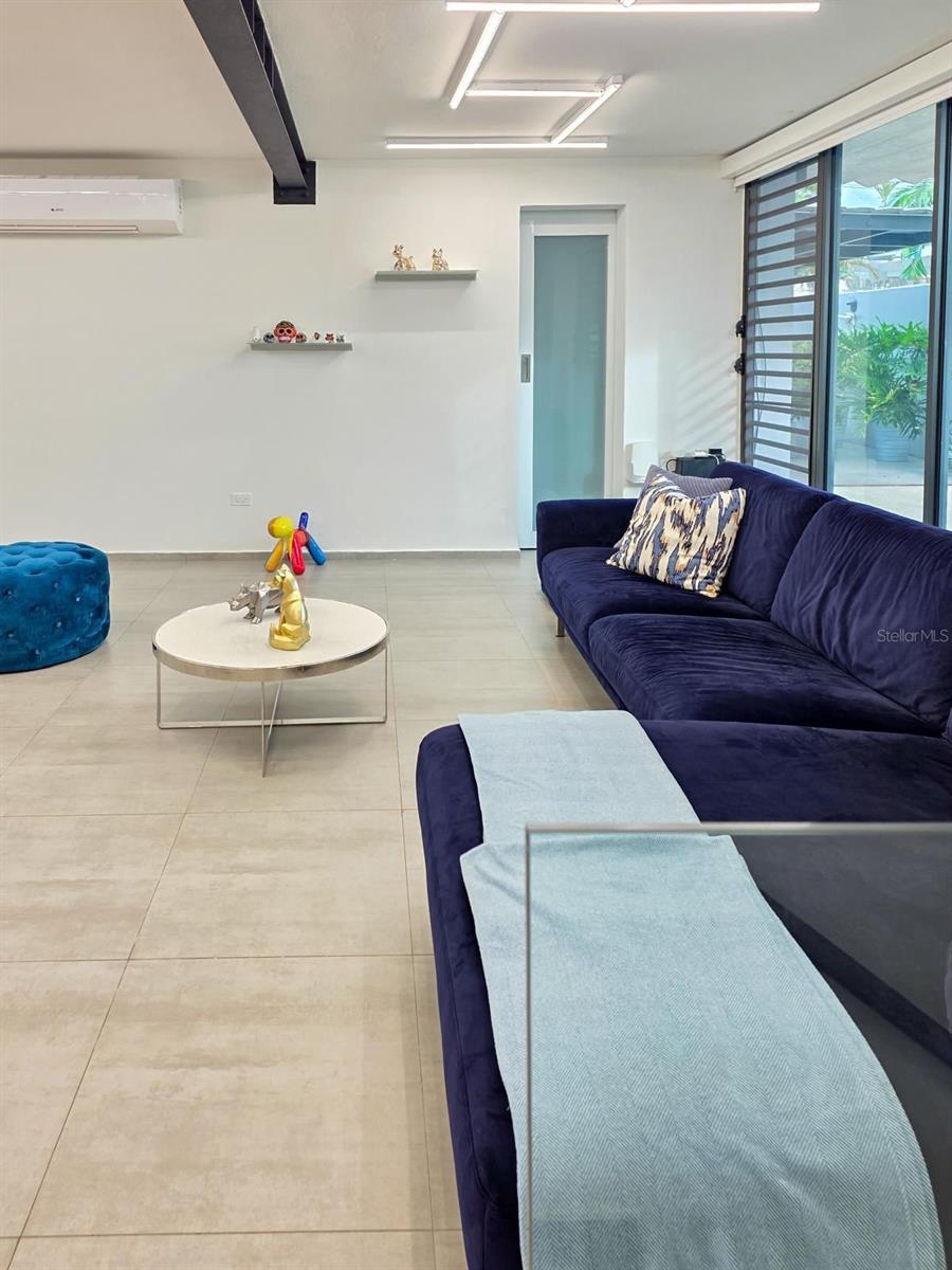 URB CAPARRA HILLS - Residential