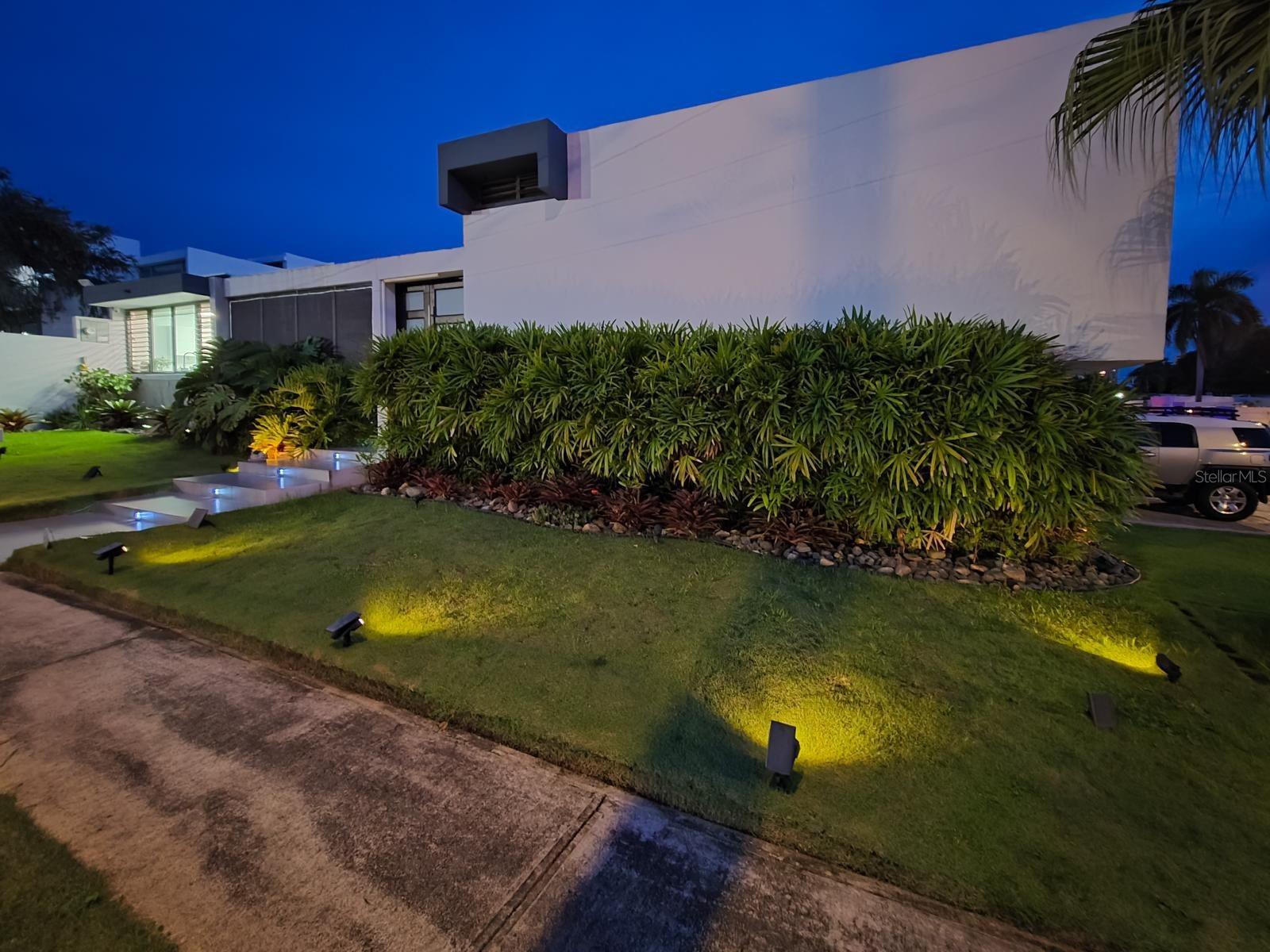 URB CAPARRA HILLS - Residential