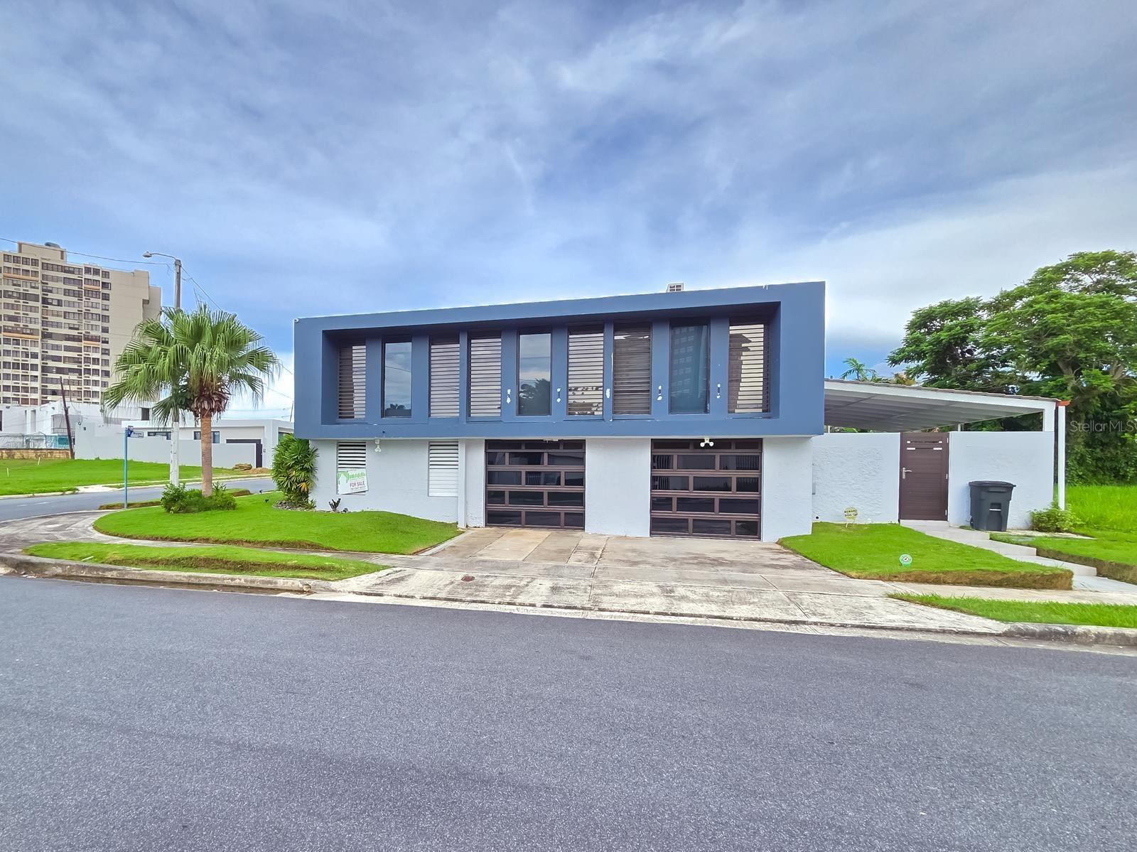 URB CAPARRA HILLS - Residential