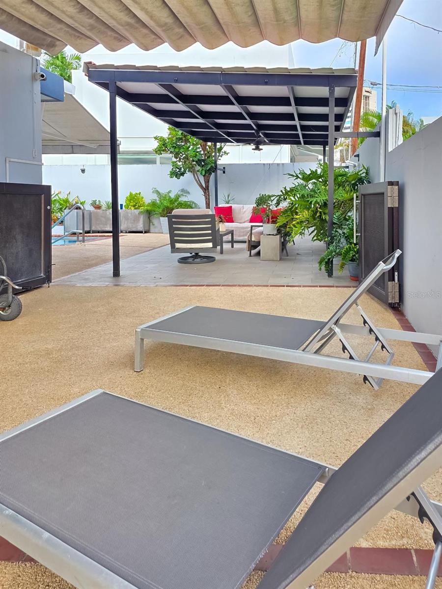 URB CAPARRA HILLS - Residential