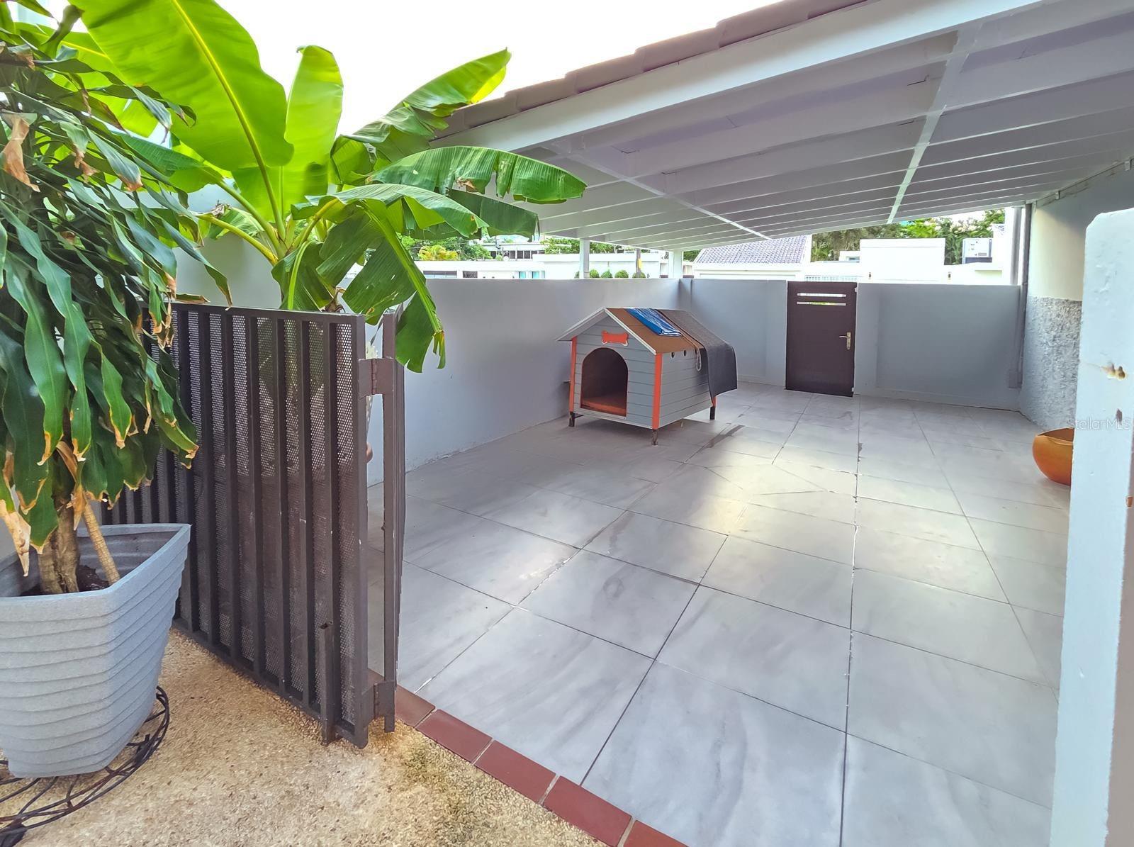 URB CAPARRA HILLS - Residential