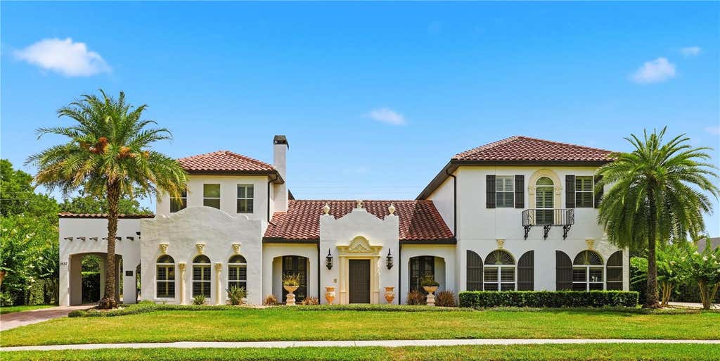 Photo of 2537 Stoneview Road, Orlando, FL 32806 (MLS # O6435770)
