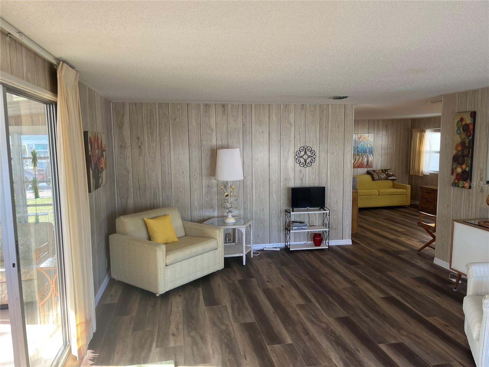 VENICE ISLE - Residential