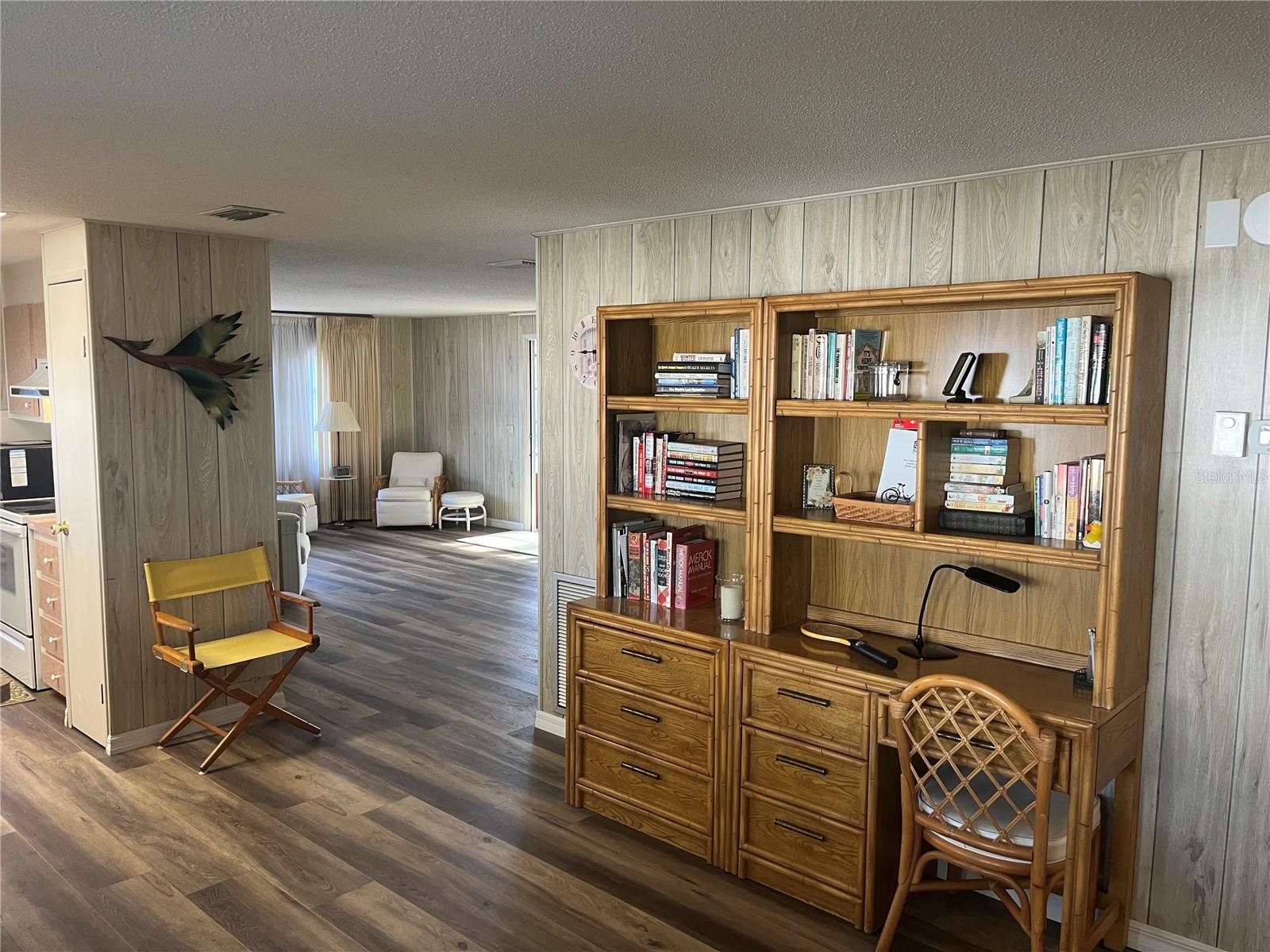 VENICE ISLE - Residential