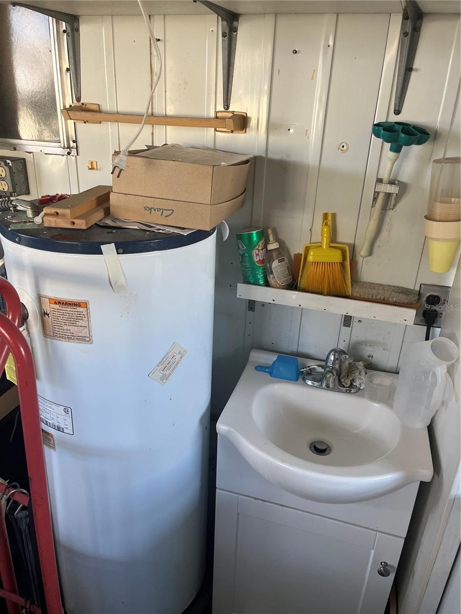 VENICE ISLE - Residential