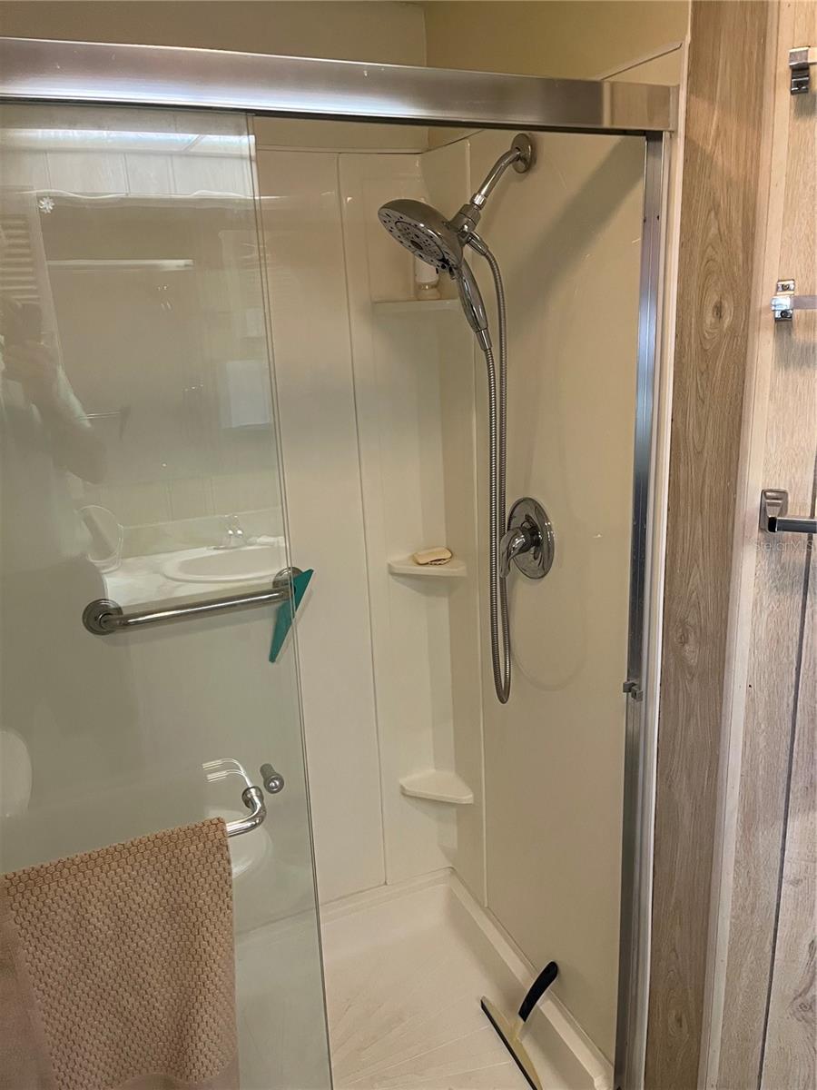 VENICE ISLE - Residential