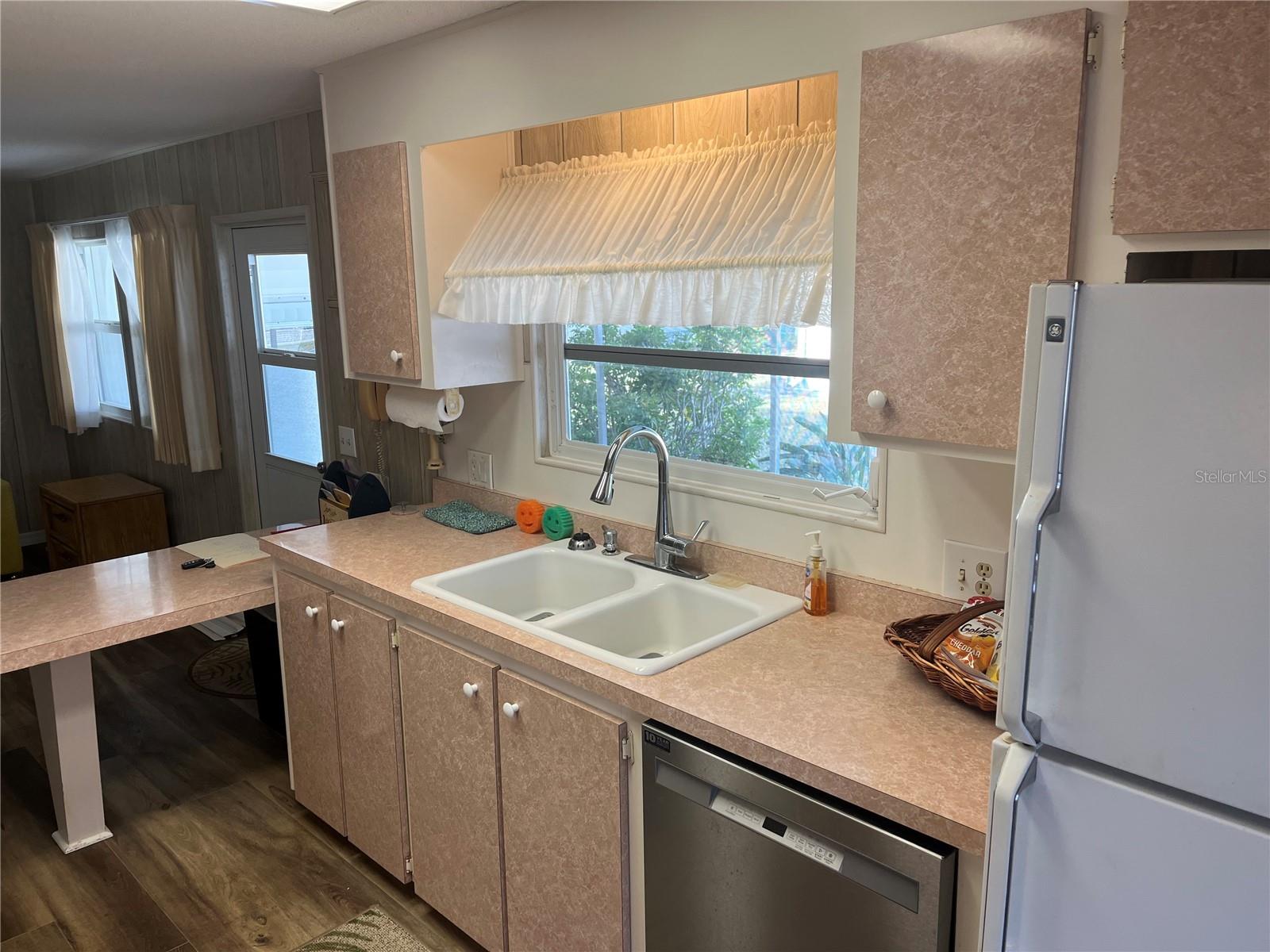 VENICE ISLE - Residential