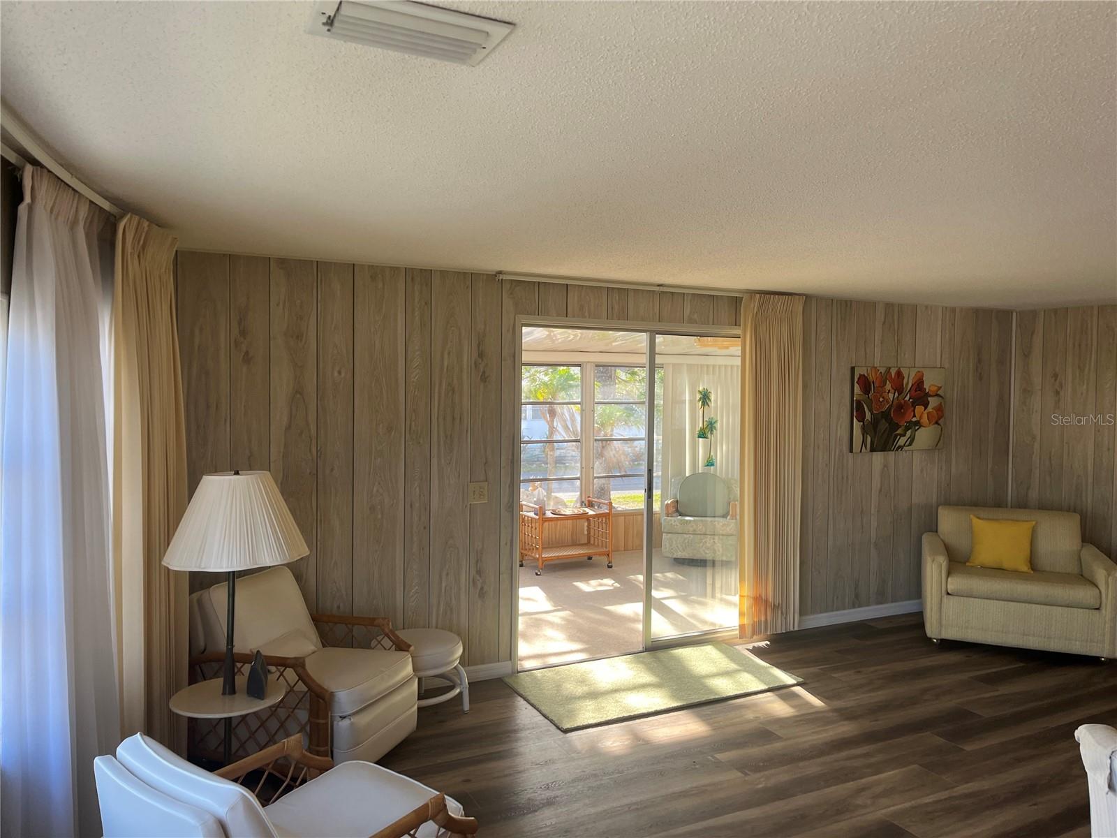 VENICE ISLE - Residential