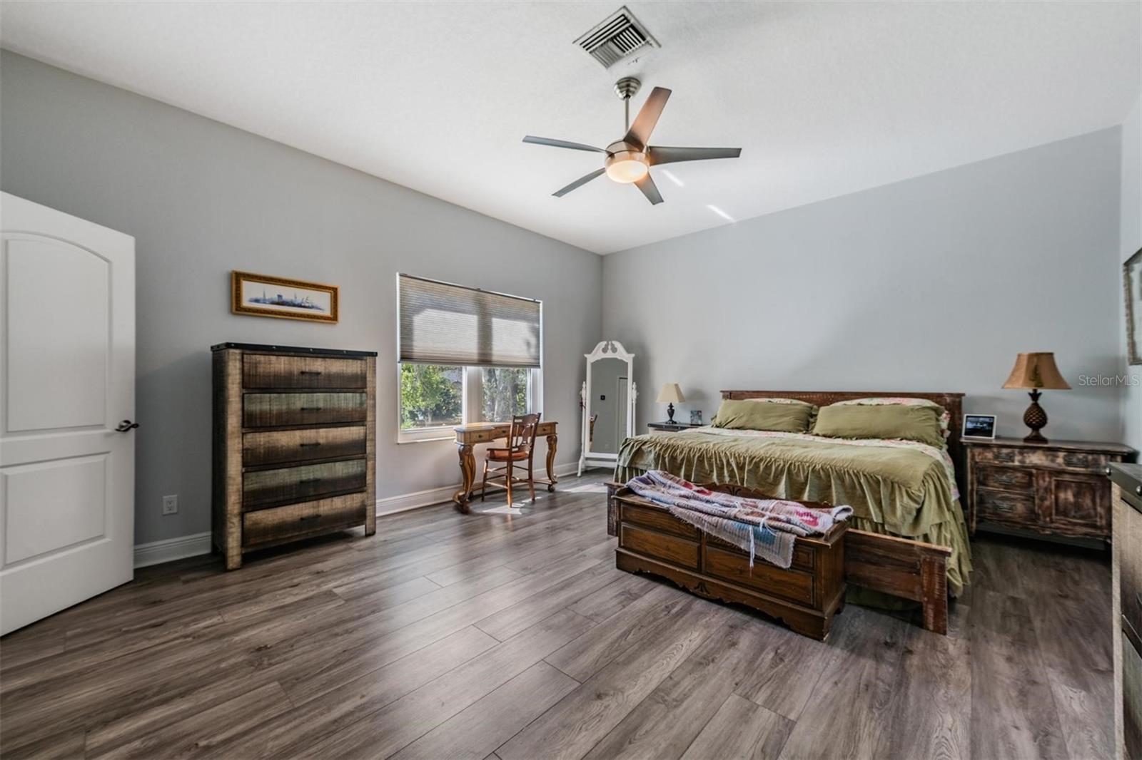 AUTUMN WOODS-UNIT II - Residential