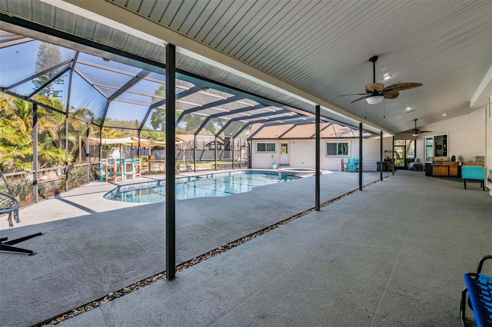 AUTUMN WOODS-UNIT II - Residential